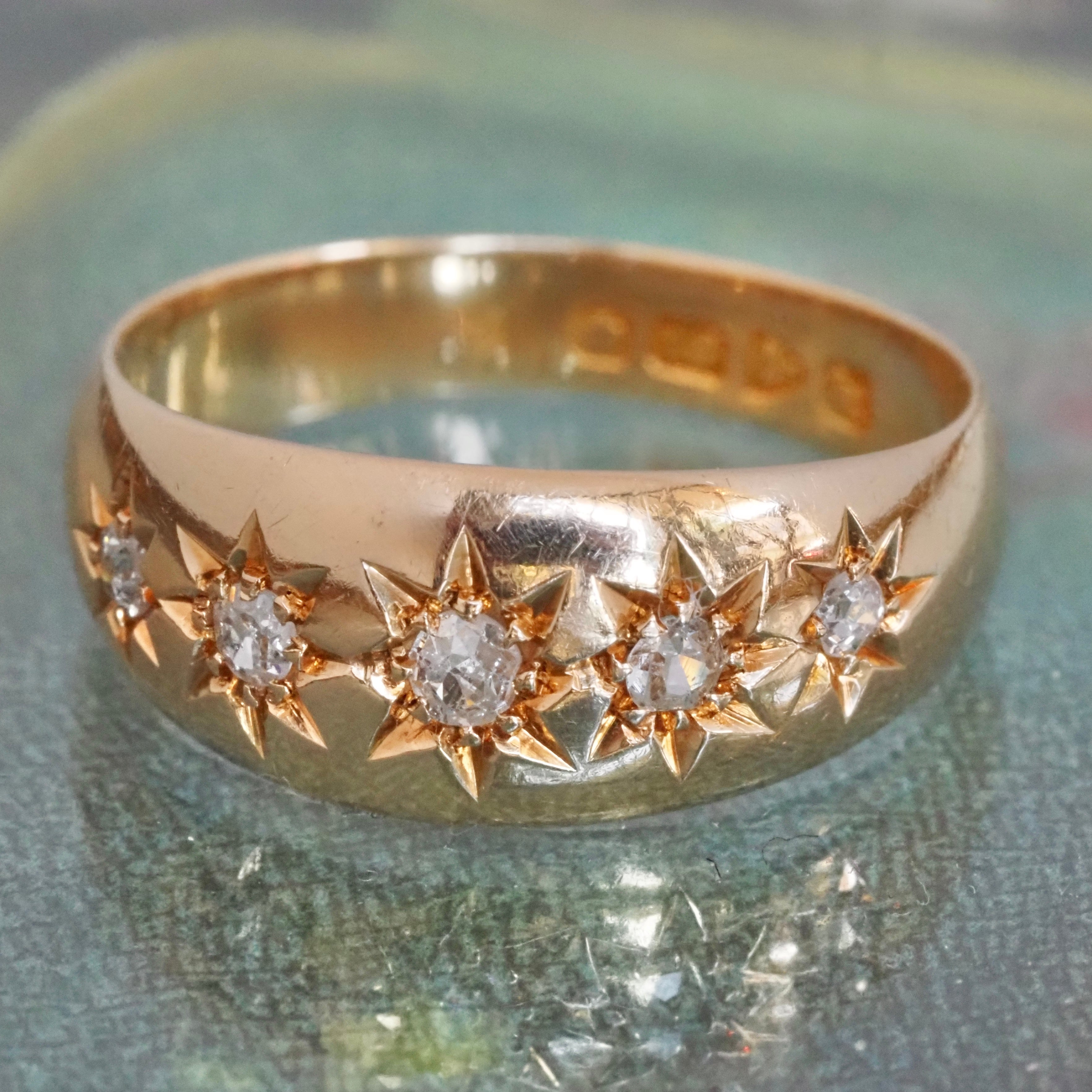 Antique c. 1913 English 18k Gold Starburst Five Diamond Ring