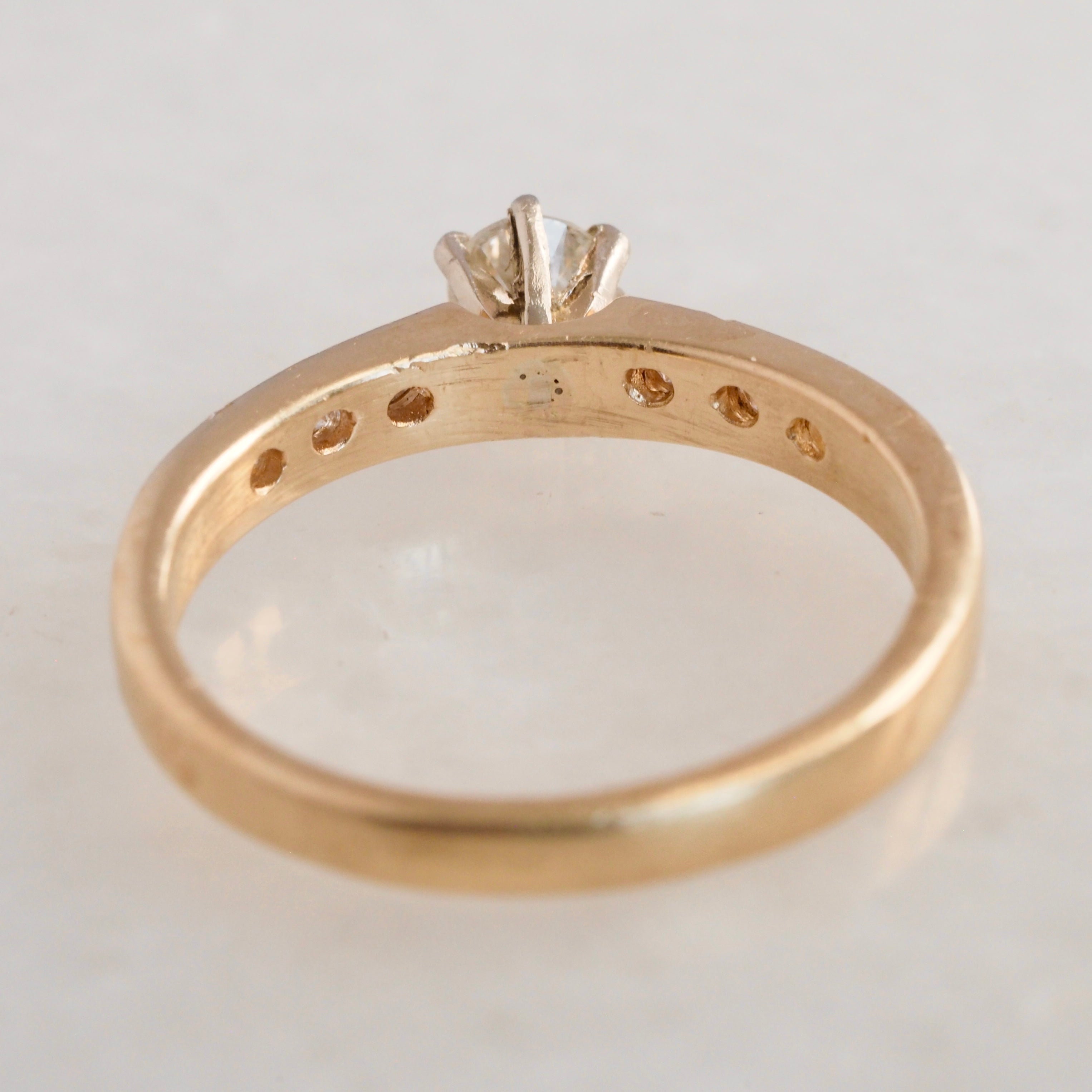 Vintage 14k Gold Round Brilliant Cut Diamond Ring Set