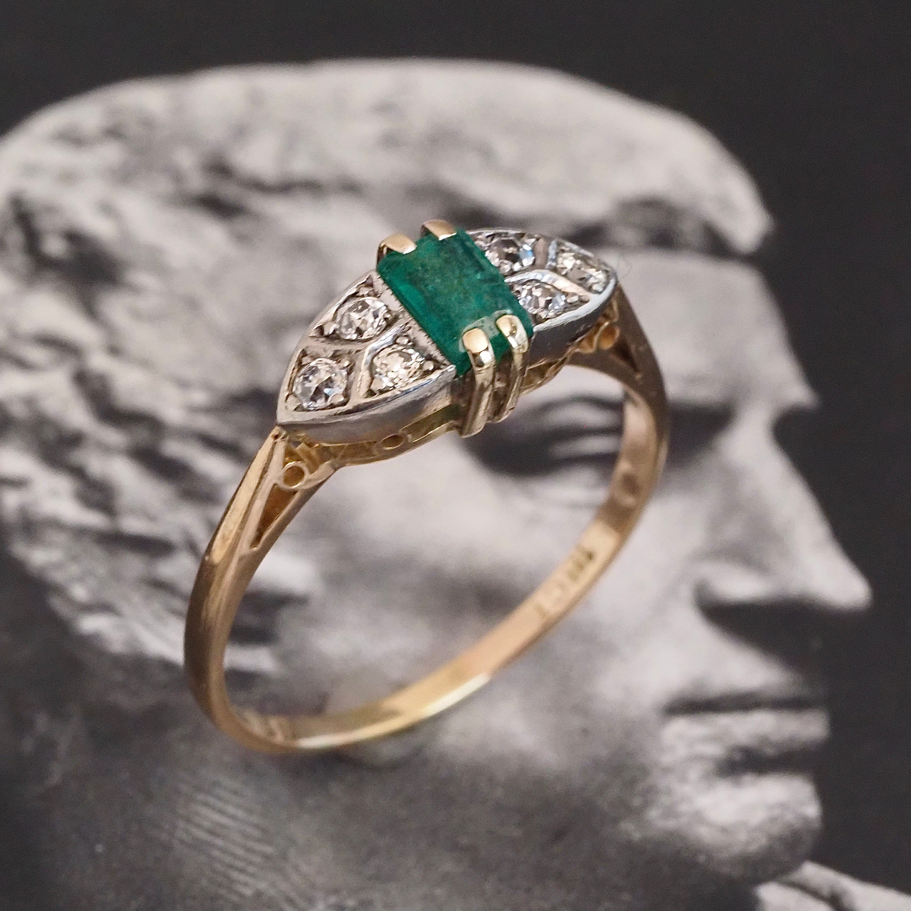 Antique English Emerald & Diamond 18k Gold Ring