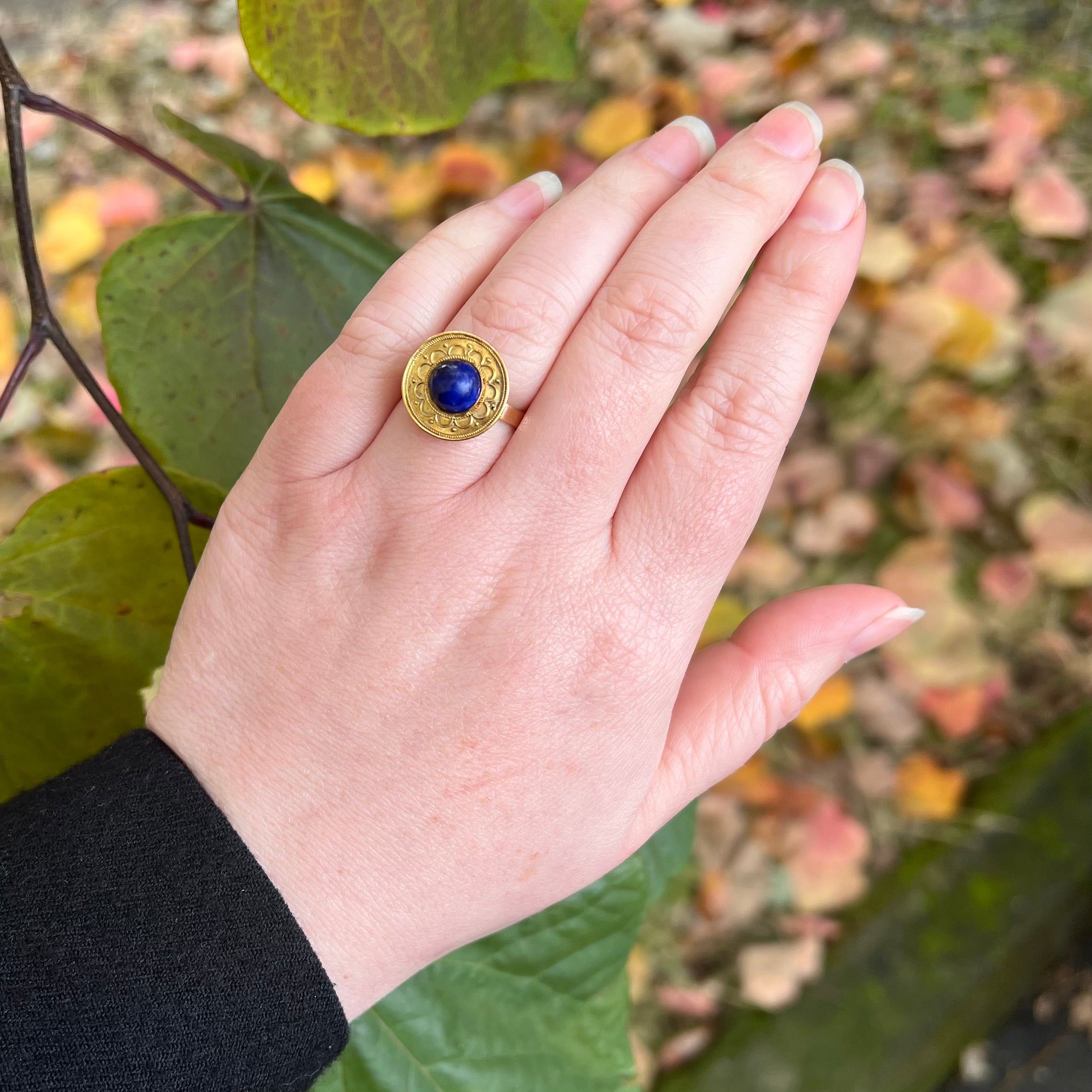 Antique Victorian Etruscan Revival Lapis 14k Gold Disc Ring