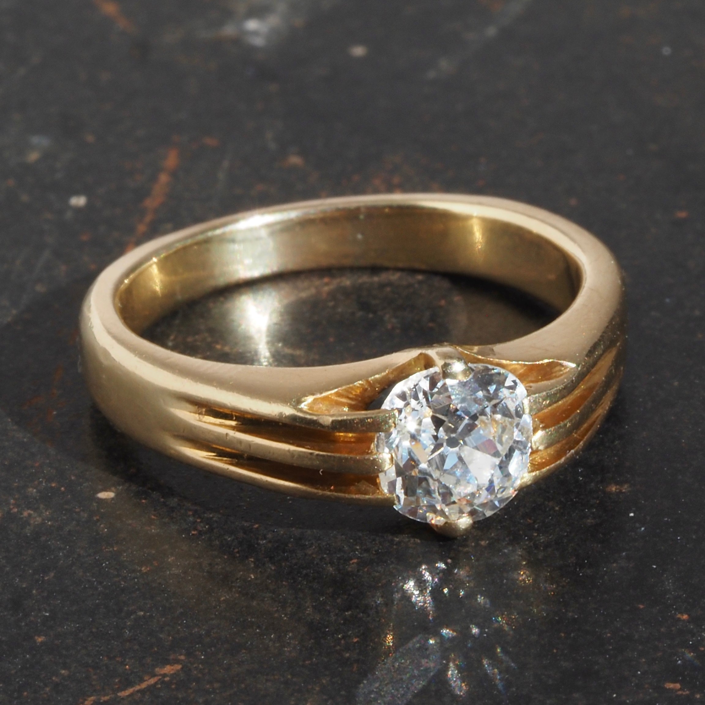 Antique Art Nouveau Old Mine Cut Diamond 18k Gold Engagement Ring