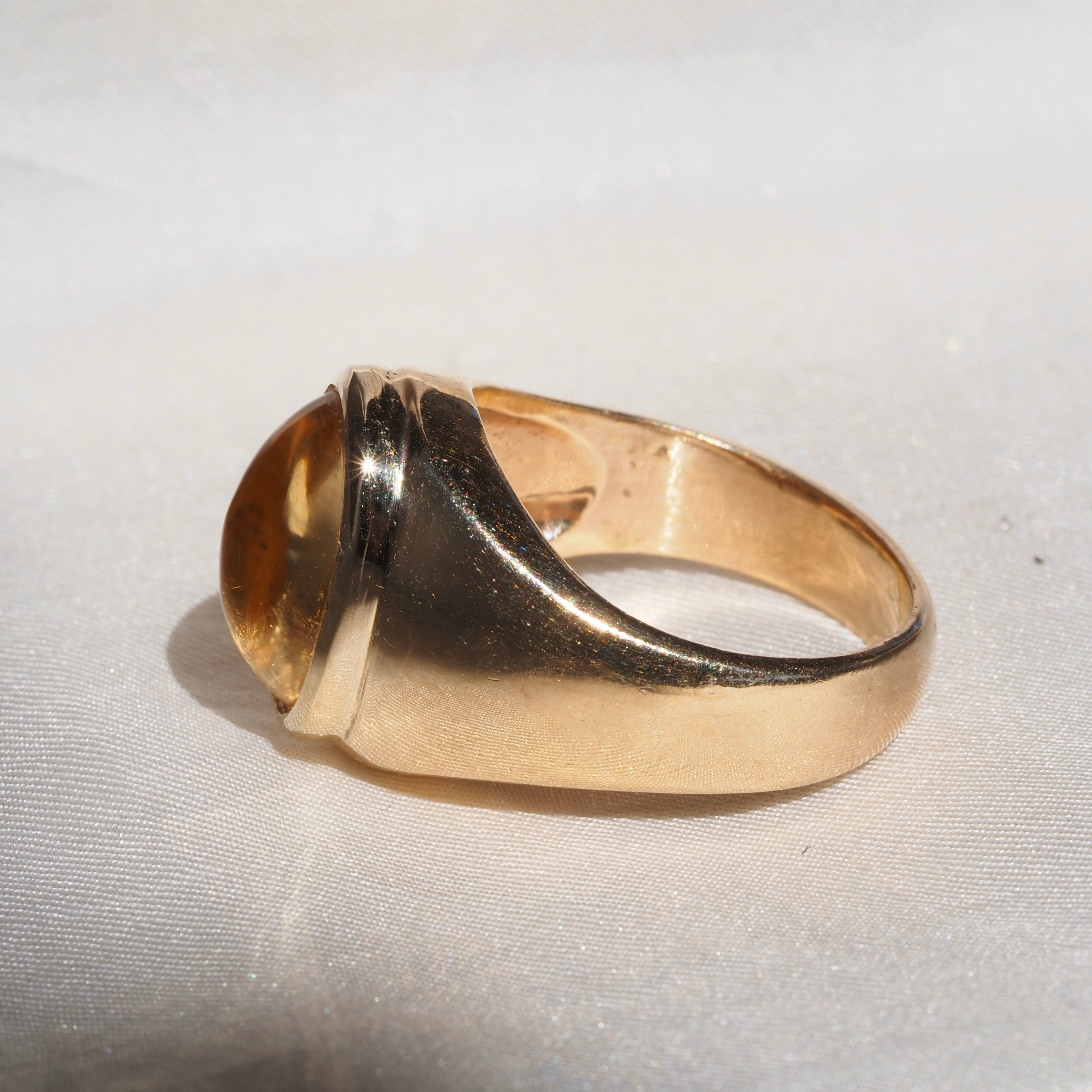 Vintage Honey Citrine Cabochon 14K Gold Dome Ring