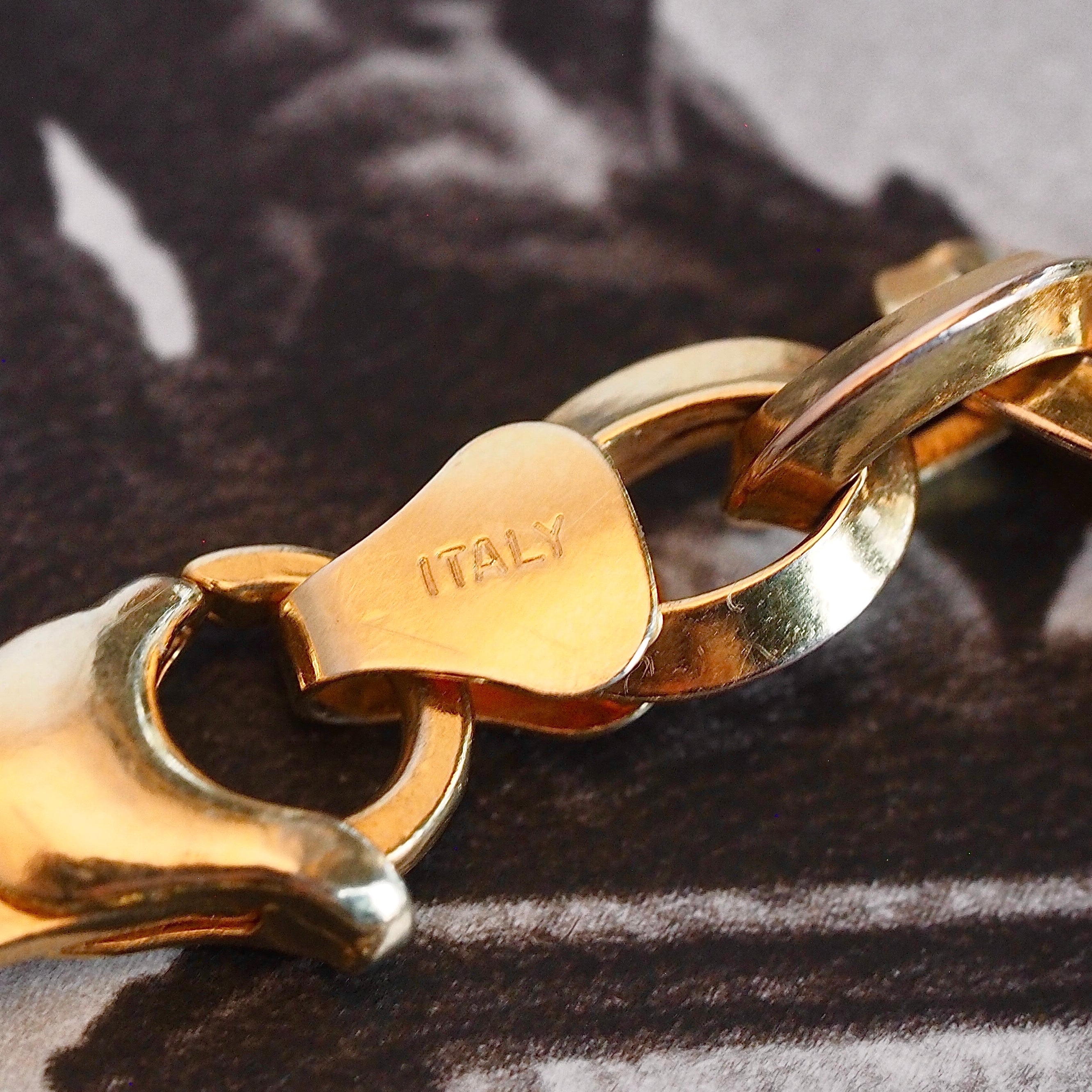 Vintage Italian 14k Gold Knife Edge Oval Link Chain Bracelet