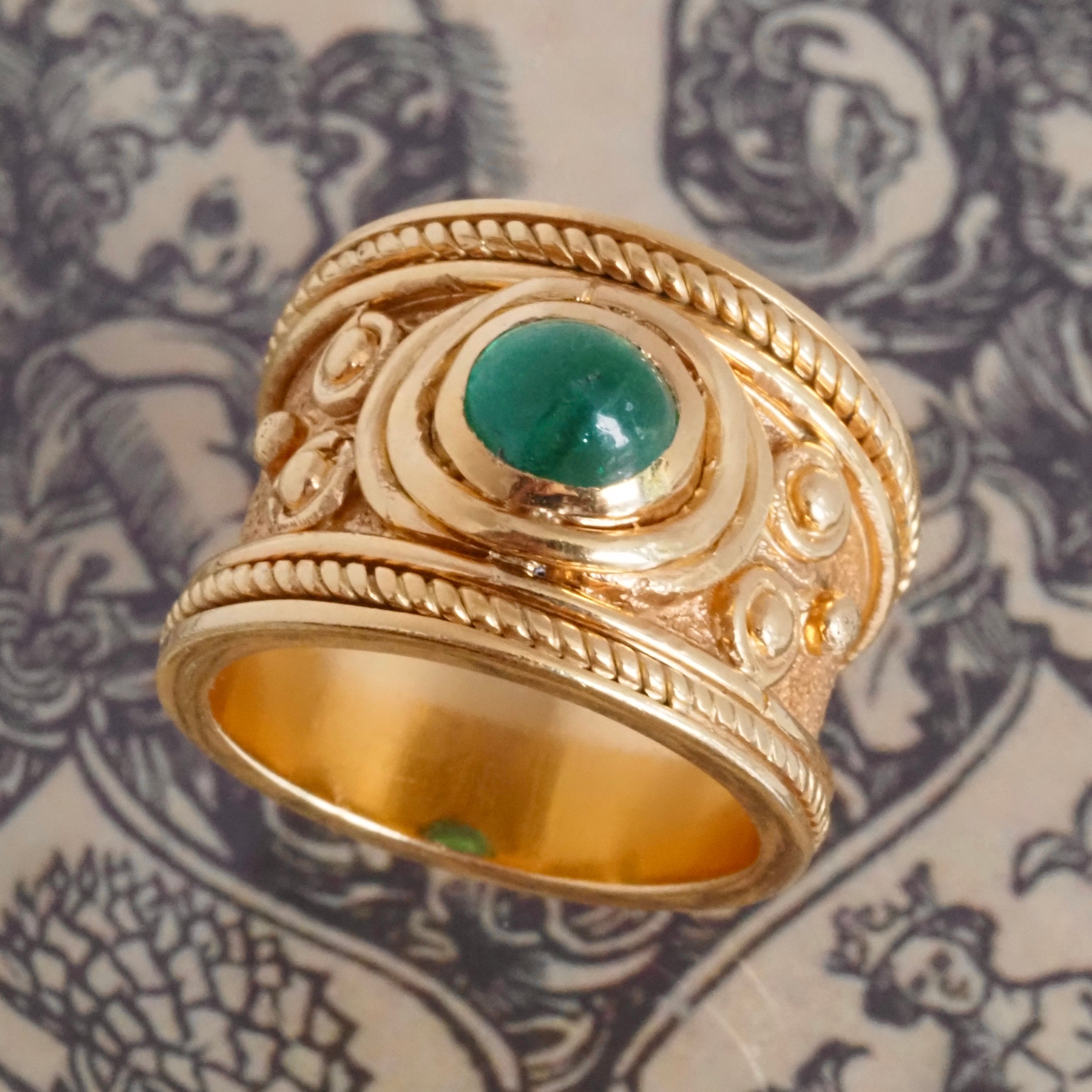 Etruscan Style Emerald Cabochon 18k Gold Wide Ring