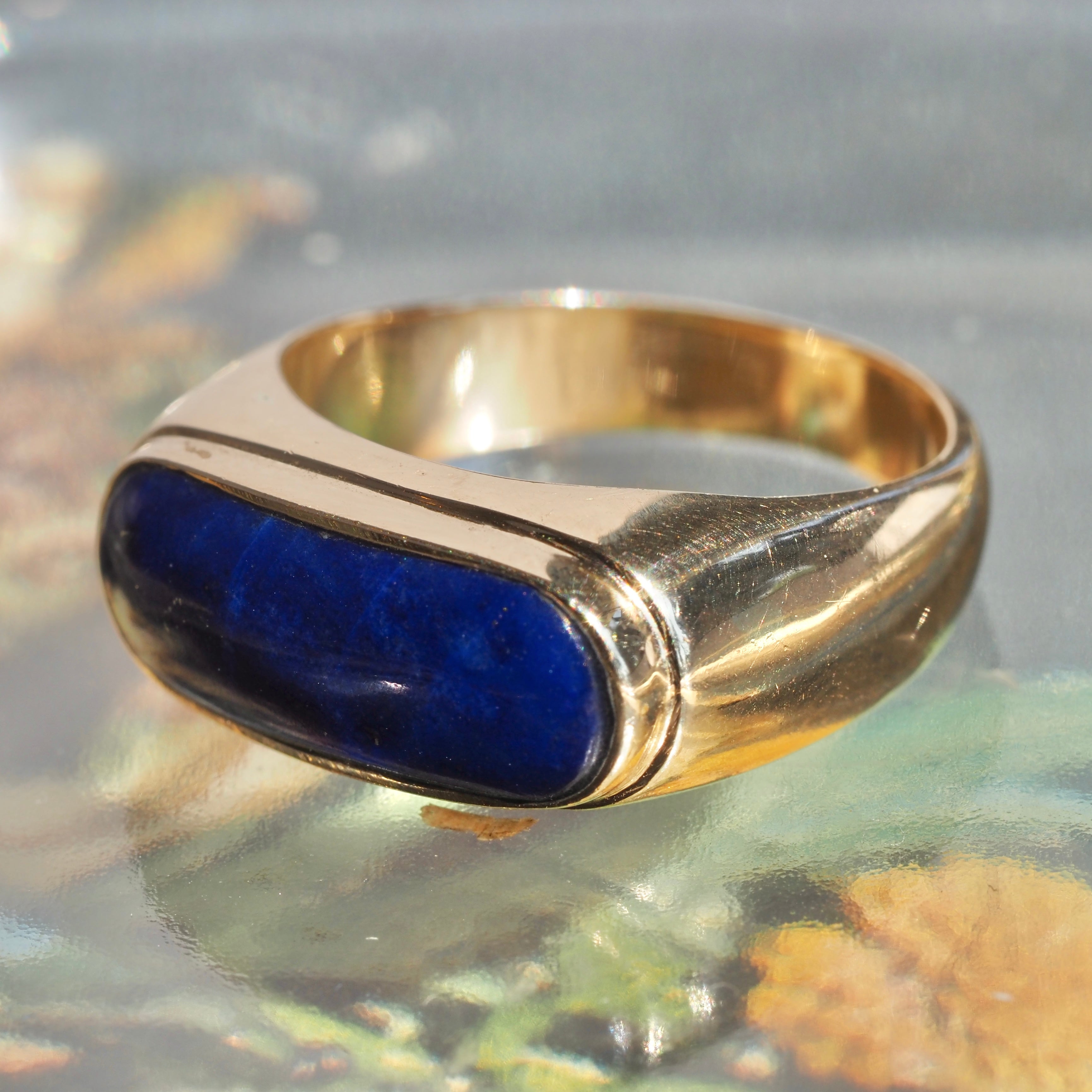 Vintage 14k Gold Lapis Saddle Ring