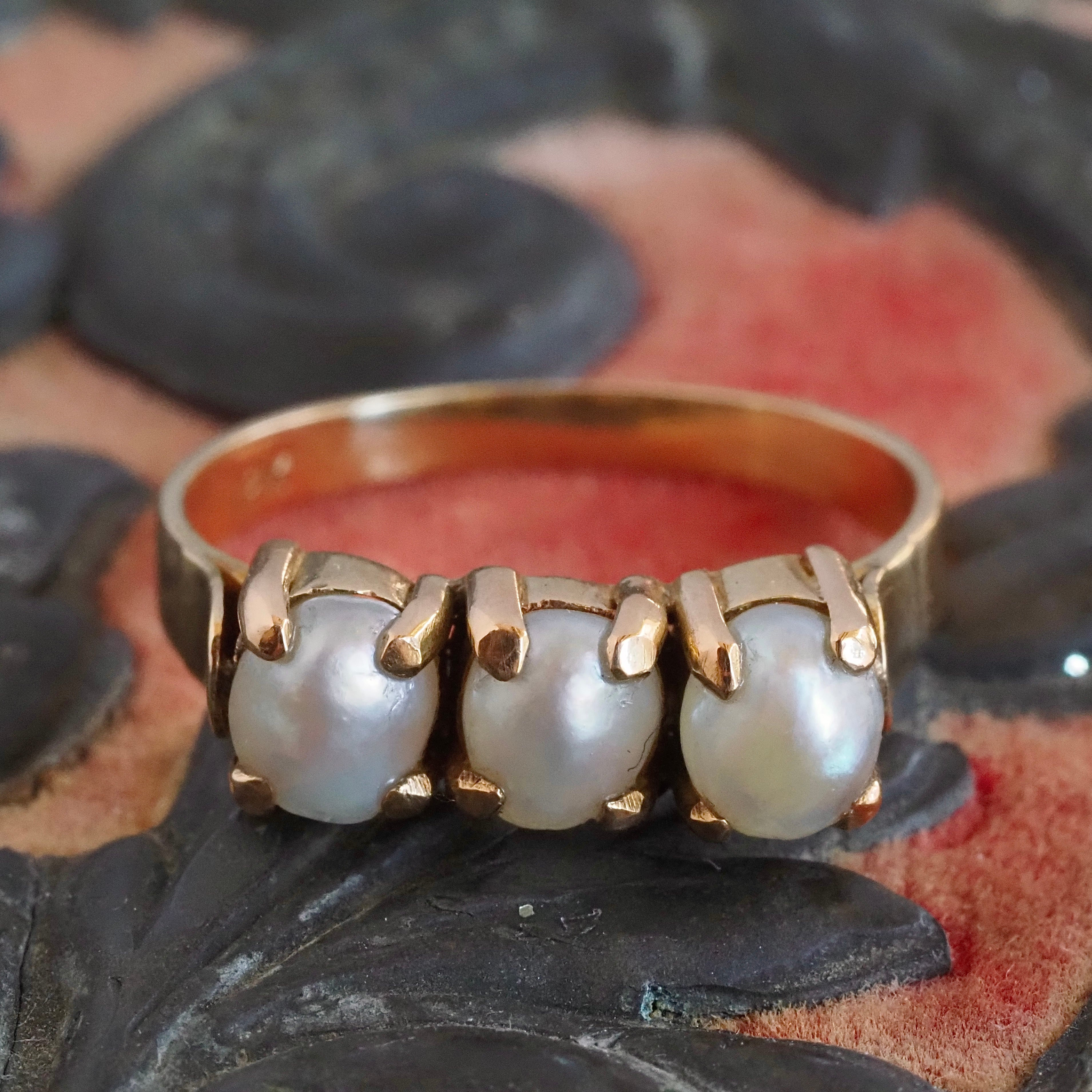 Vintage Baroque Pearl Trilogy 18k Gold Ring