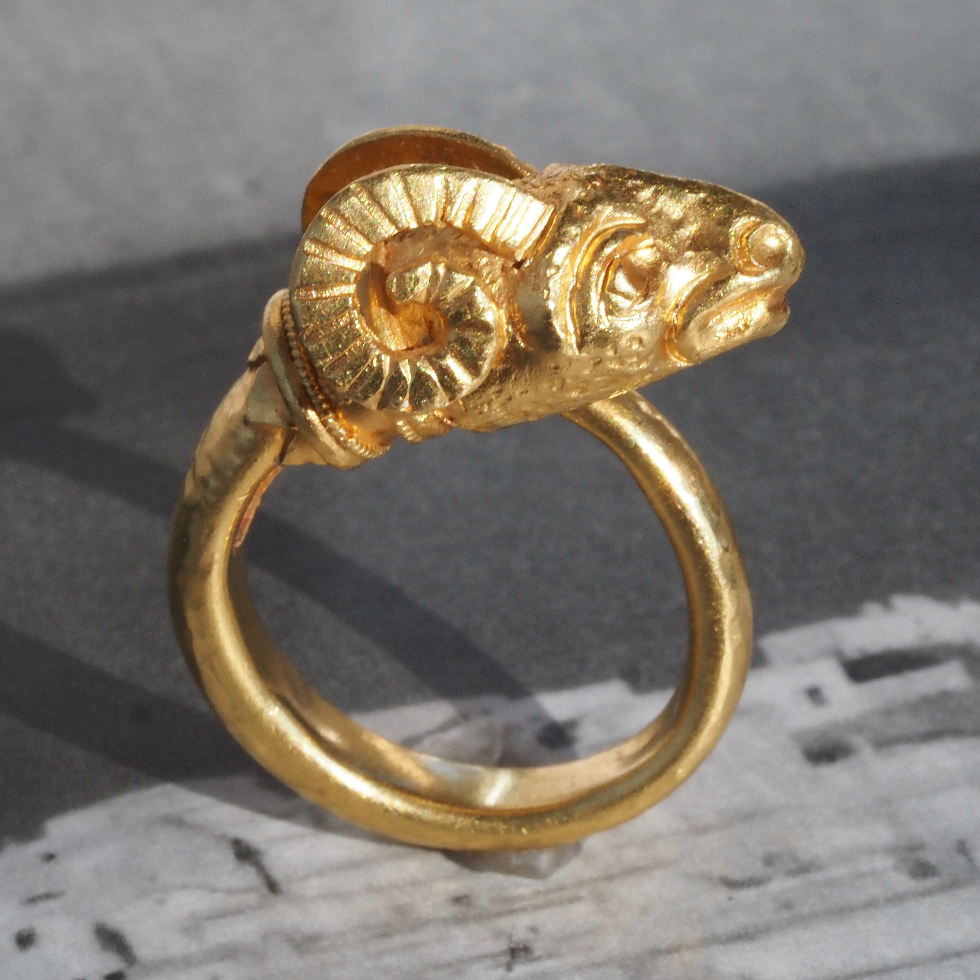 Vintage Greek Ram 22k Gold Ring