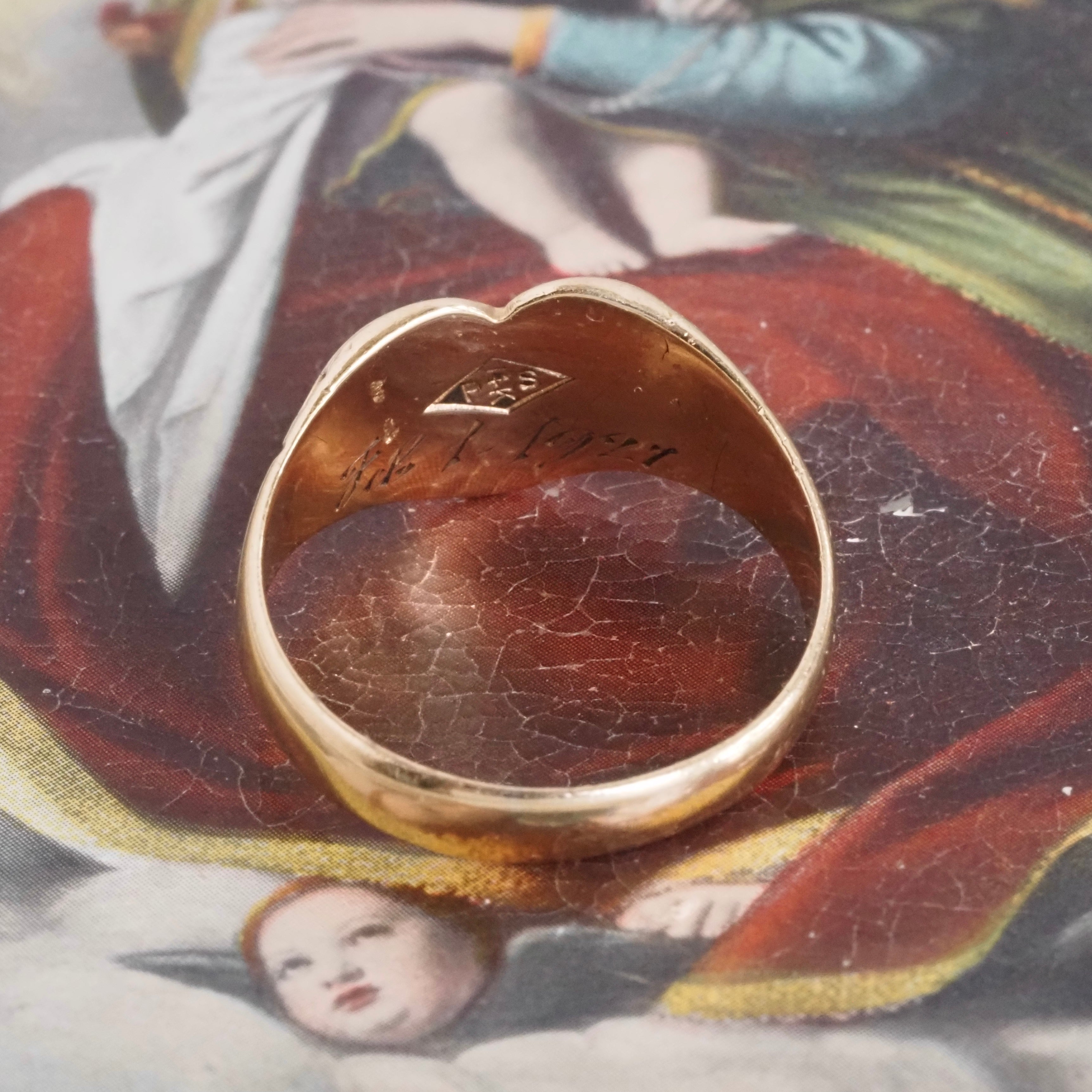 Antique c. 1927 14k Gold Heart Engraved Signet Ring