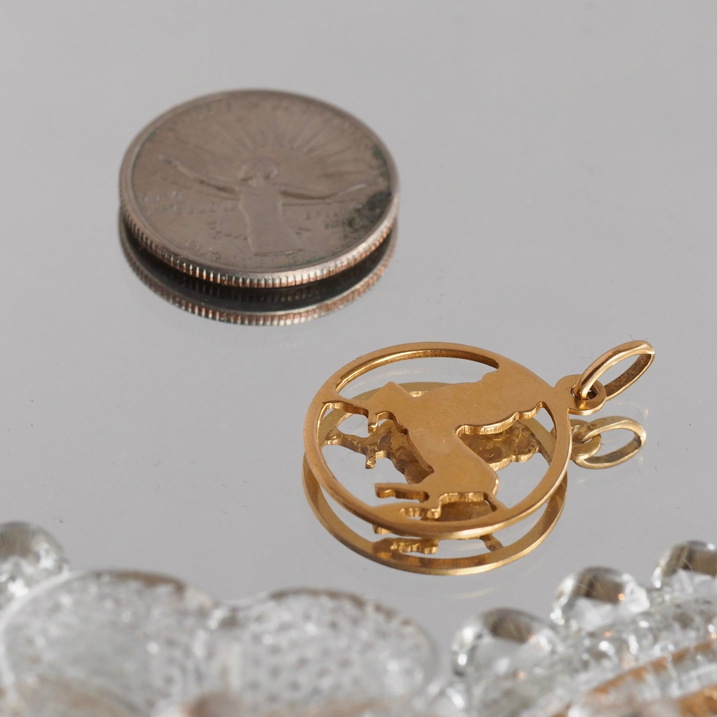 Vintage 22k Gold Aries Pendant