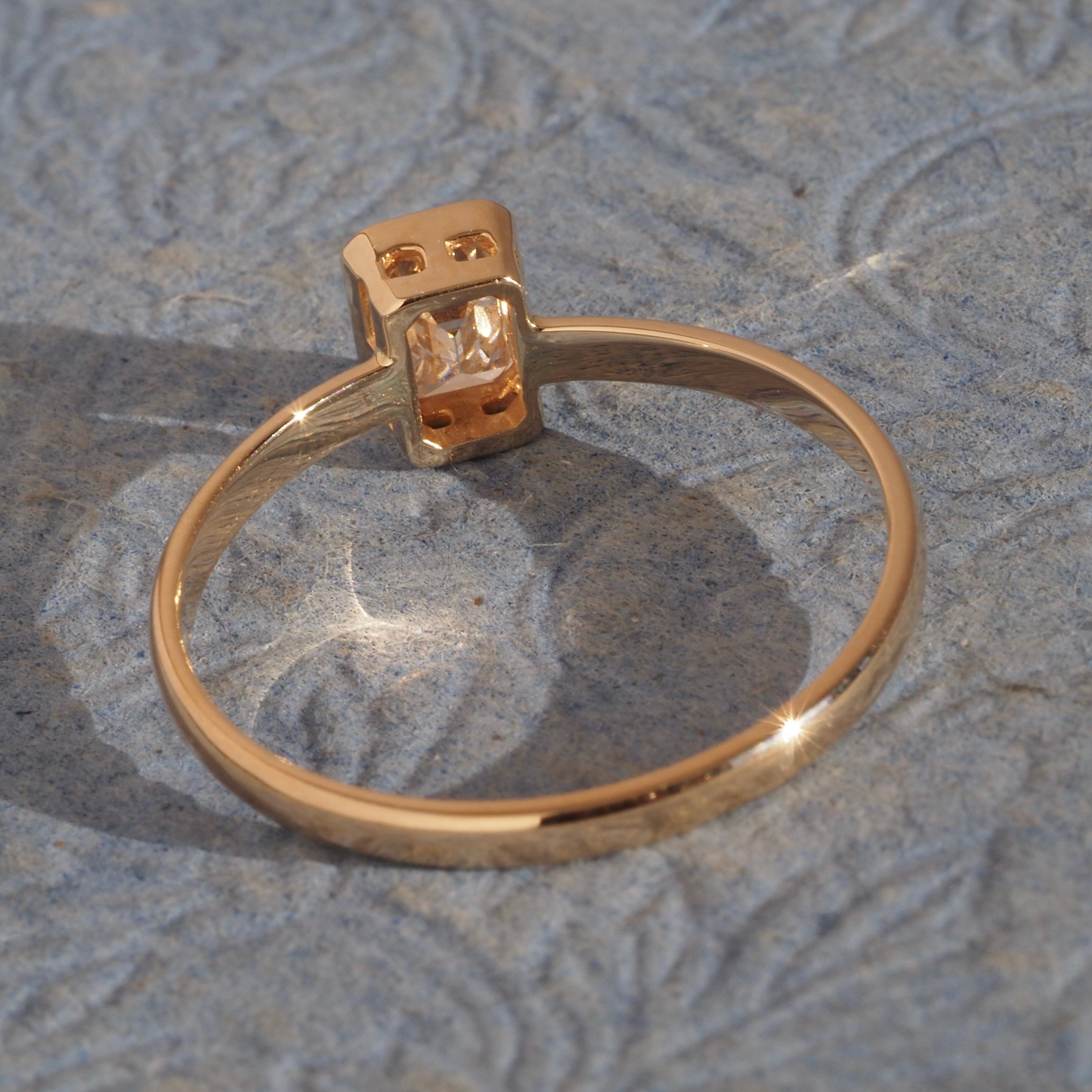 Vintage Emerald Cut Diamond 14k Gold Solitaire Engagement Ring