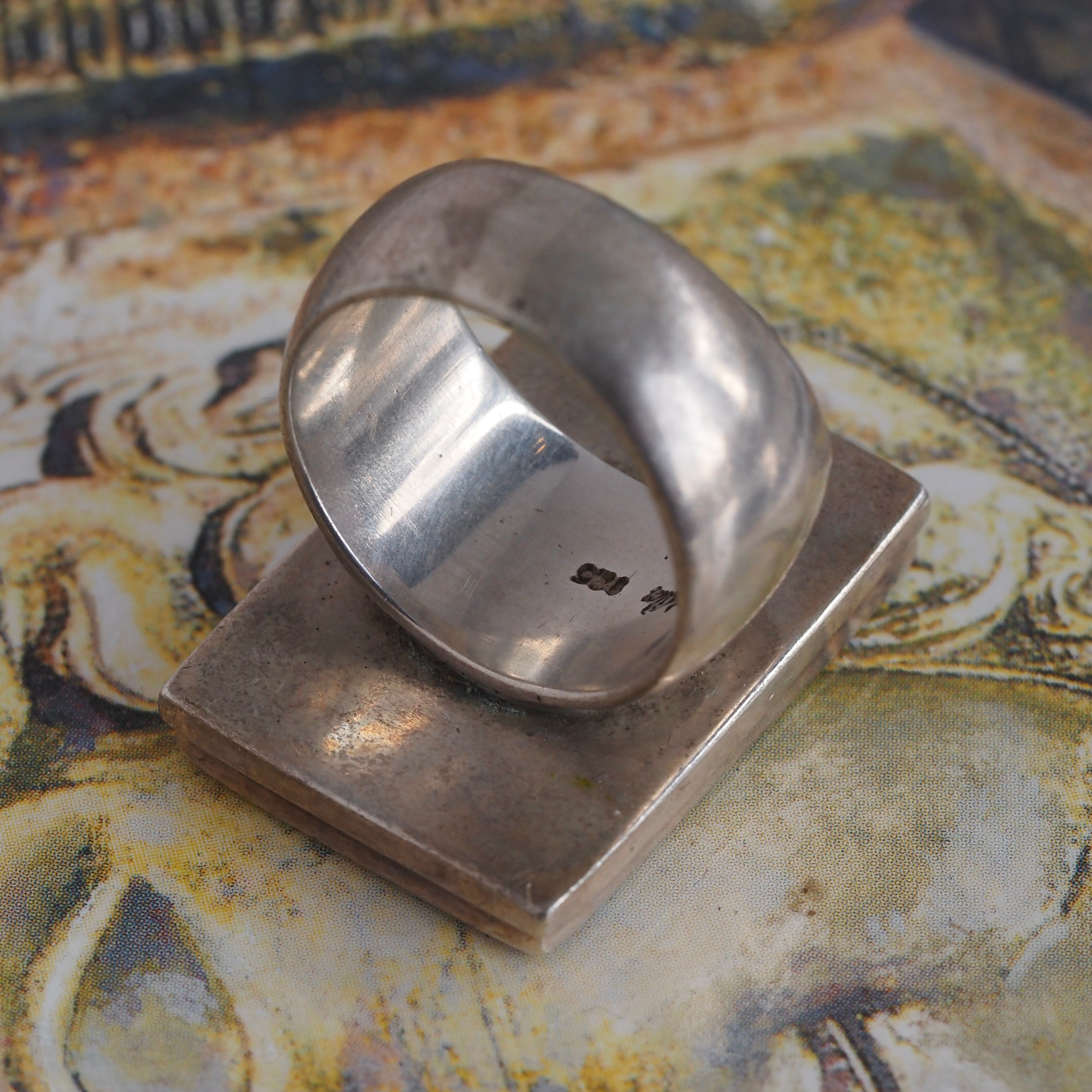 Vintage Mother of Pearl Panel Sterling Silver Ring