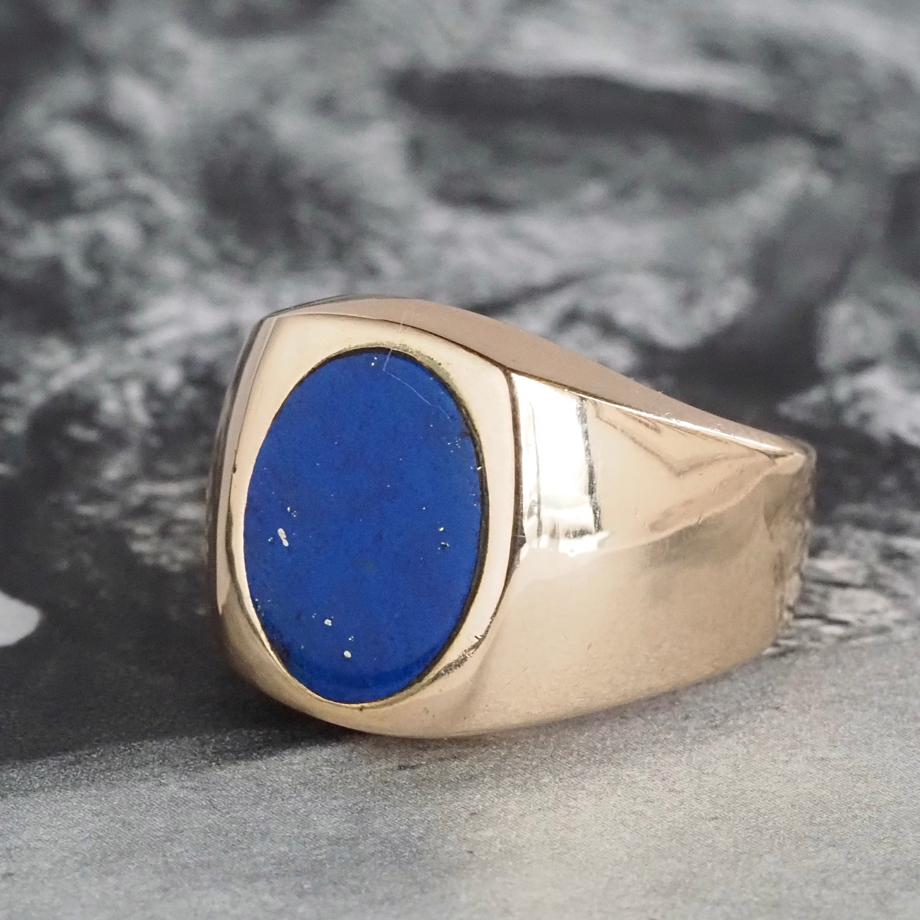 Vintage Lapis 14k Gold Signet Ring