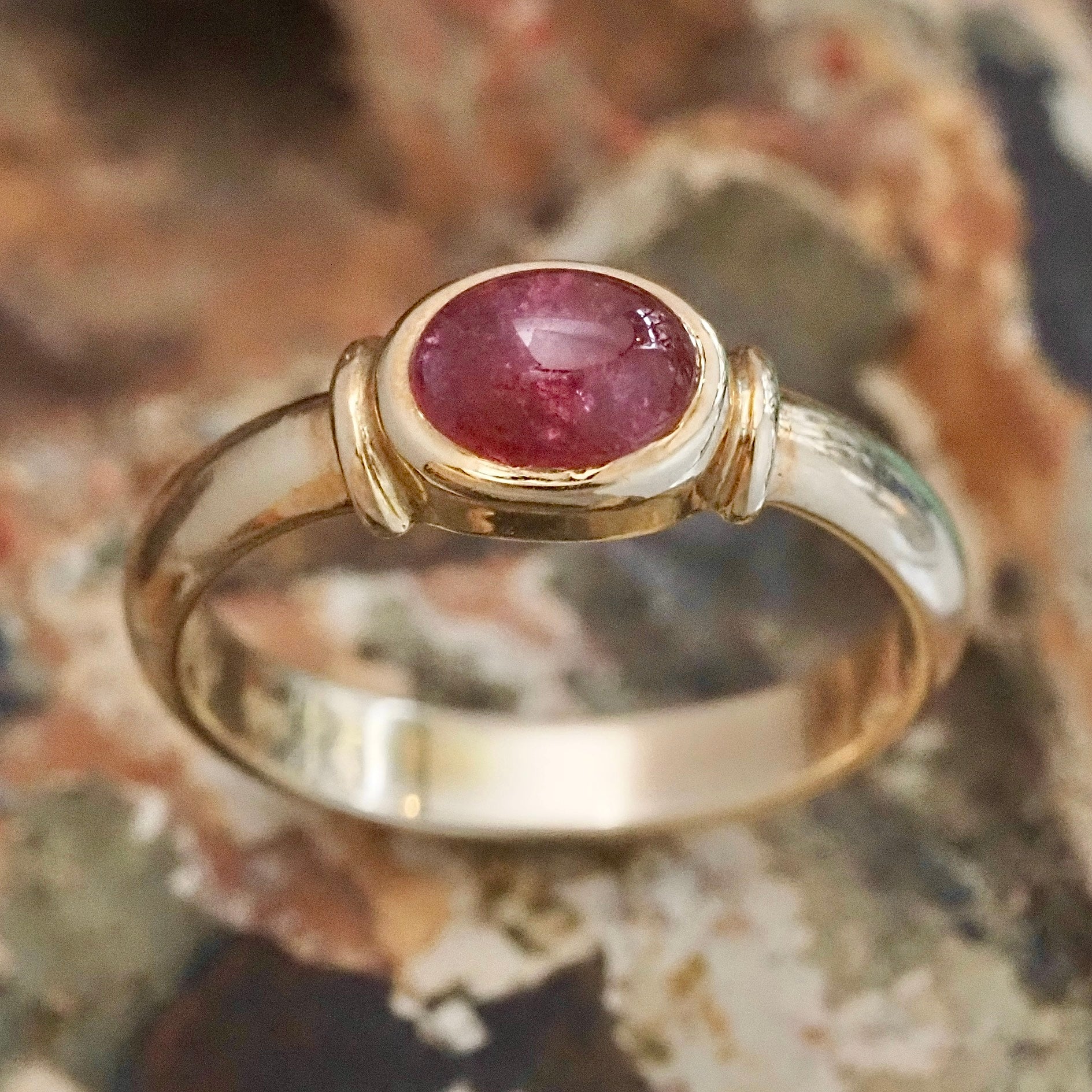 Vintage Pink Tourmaline Cabochon 14k Gold Ring