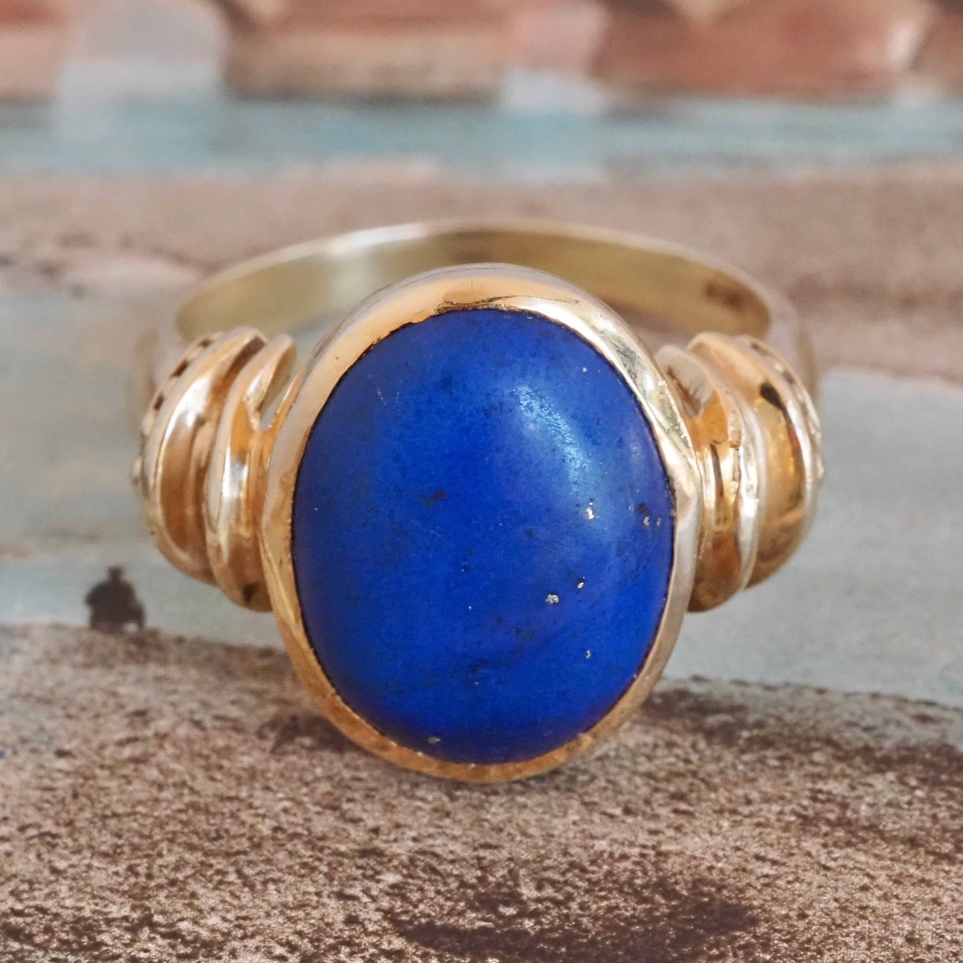 Vintage 14k Gold Lapis Ring