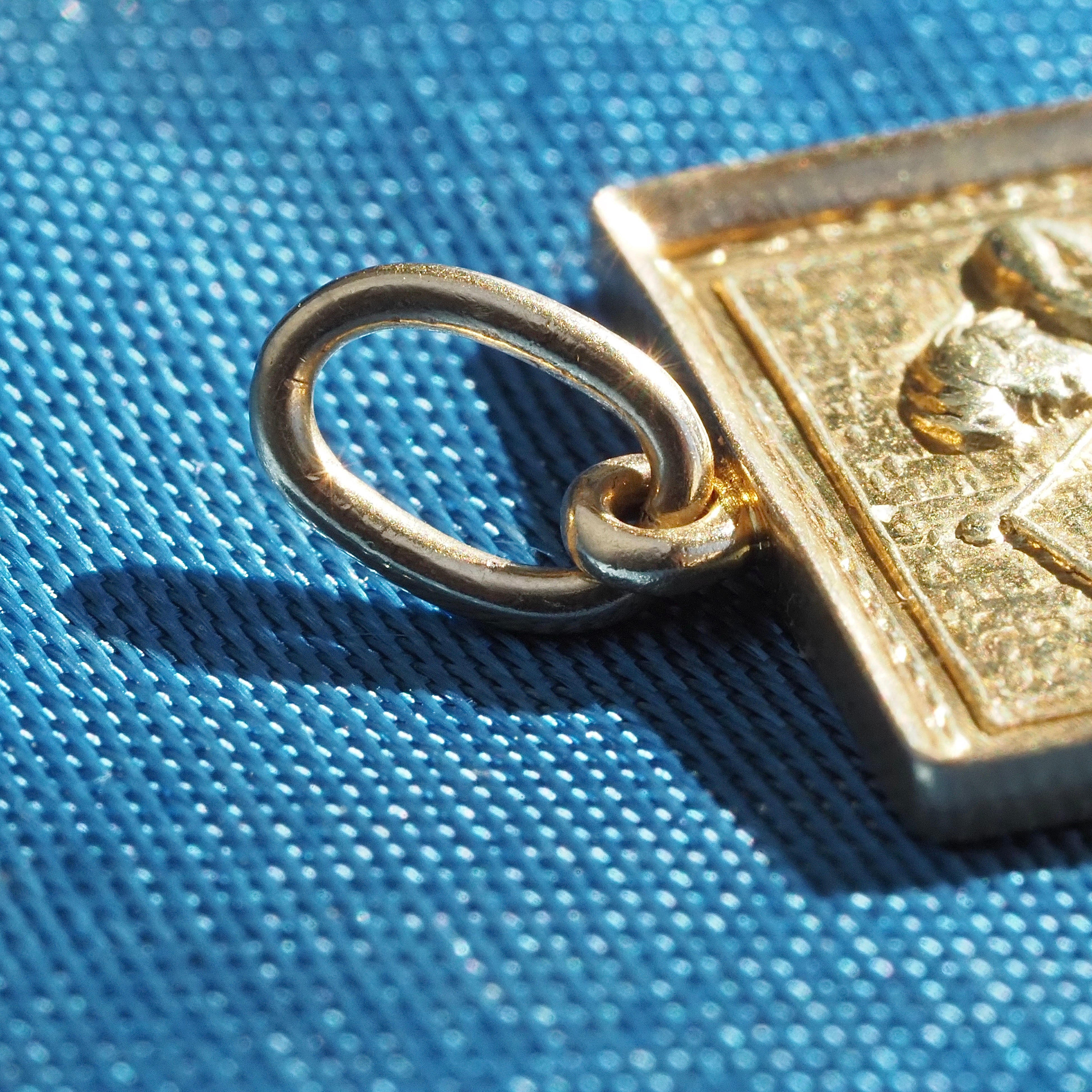 Vintage 18k Gold Sagittarius Archer Pendant