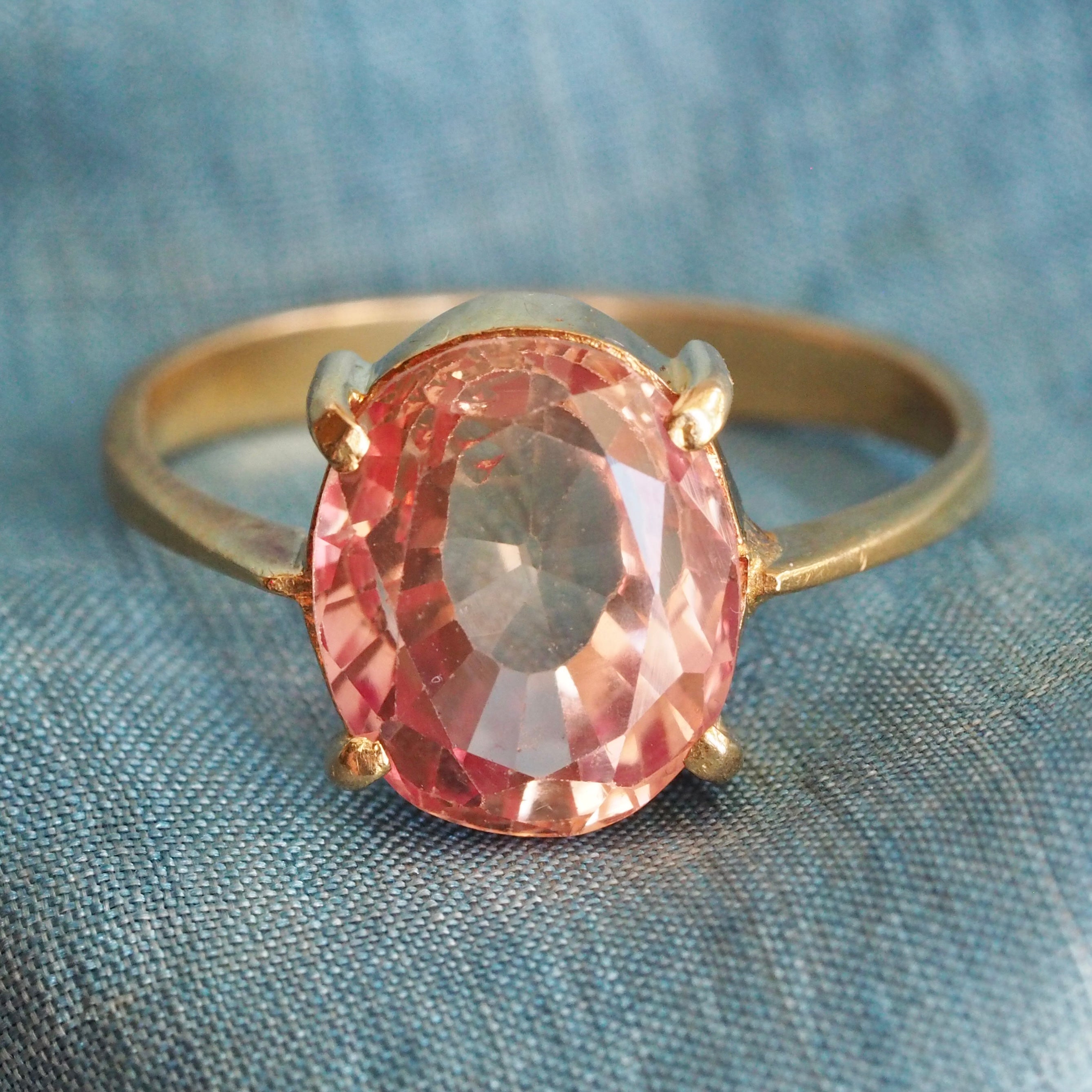 Vintage 22k Gold Padparadscha Sapphire Ring