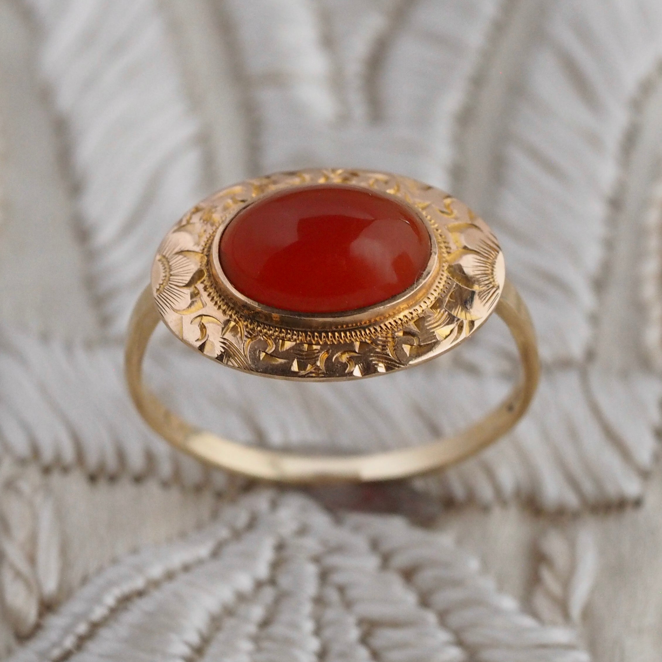 Antique Victorian 14k Gold Carnelian East West Ring