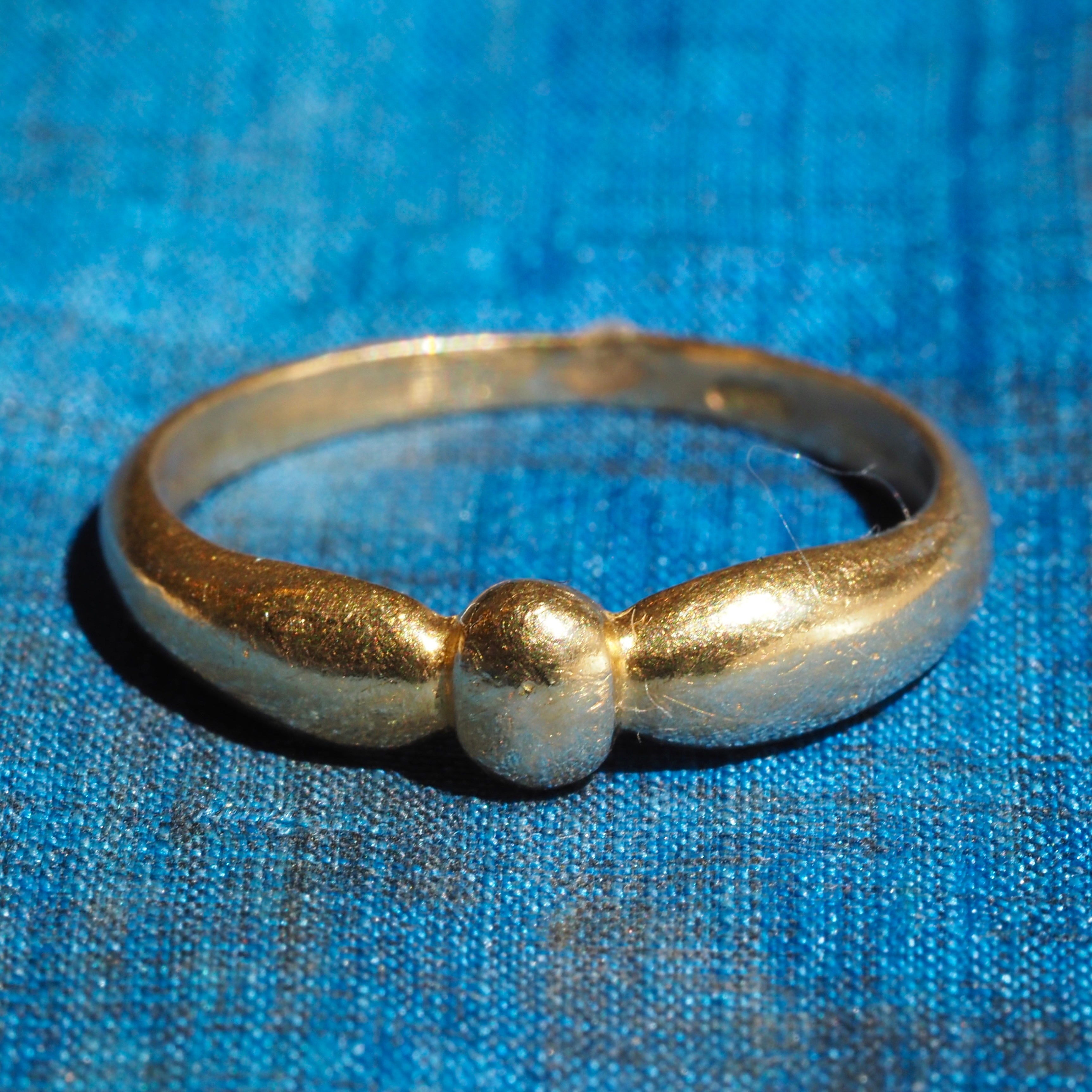 Vintage Portuguese 19k Gold Bow Ring