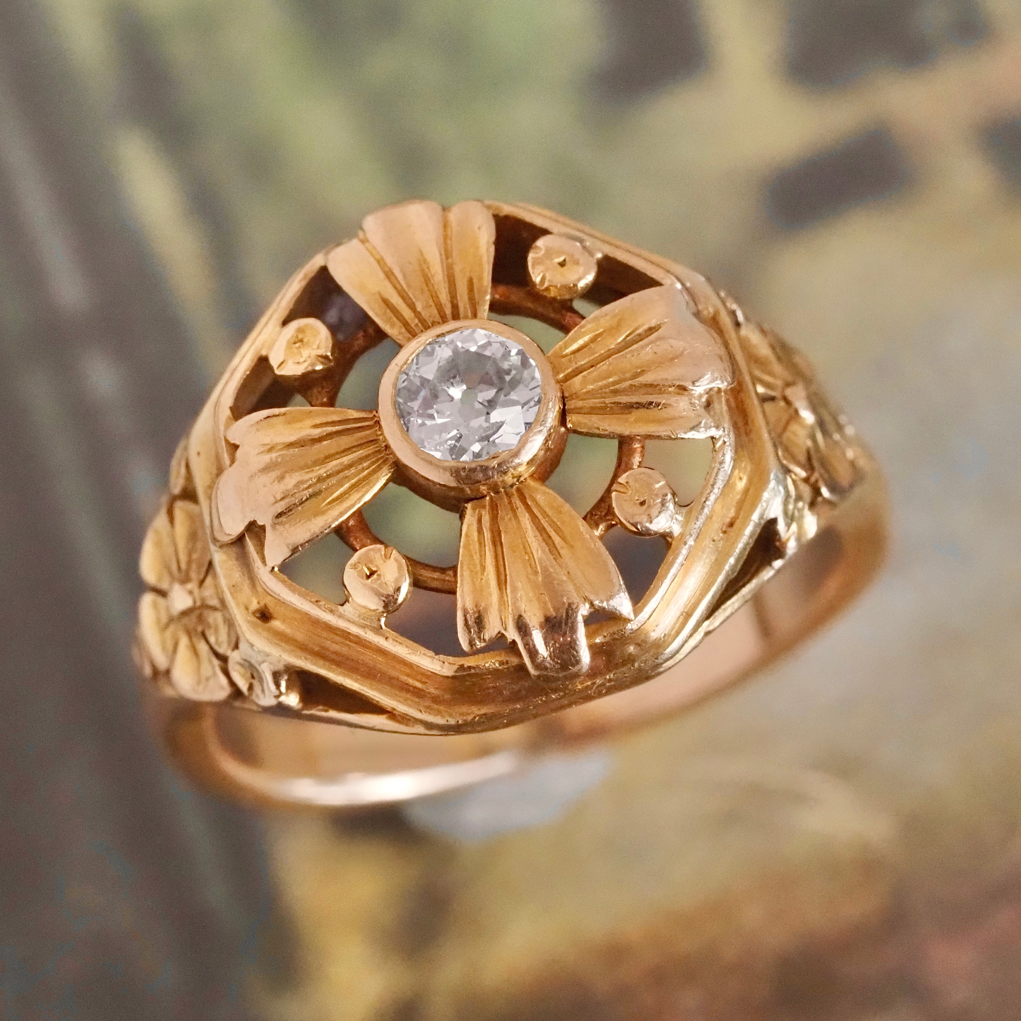 Art Nouveau Old Mine Cut Diamond 18k Gold Floral Ring