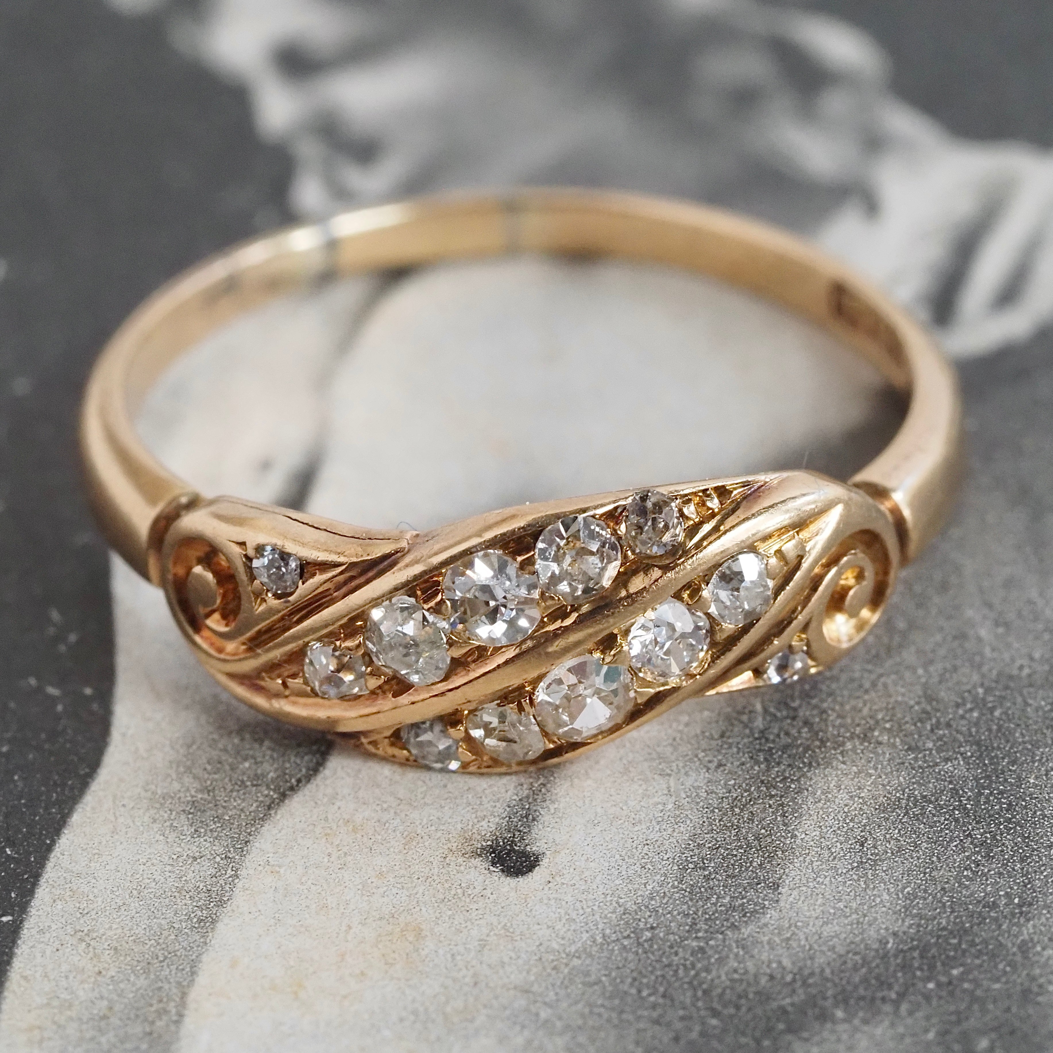 Antique English Old Mine Cut Diamond 18k Gold Scroll Ring
