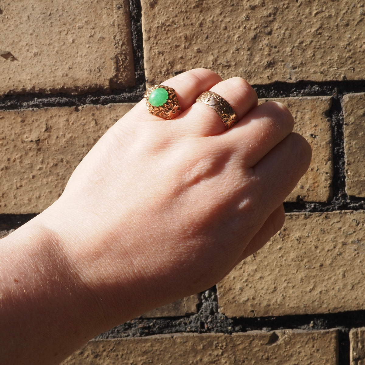 Vintage Jadeite Hand Carved Floral 14k Gold Ring