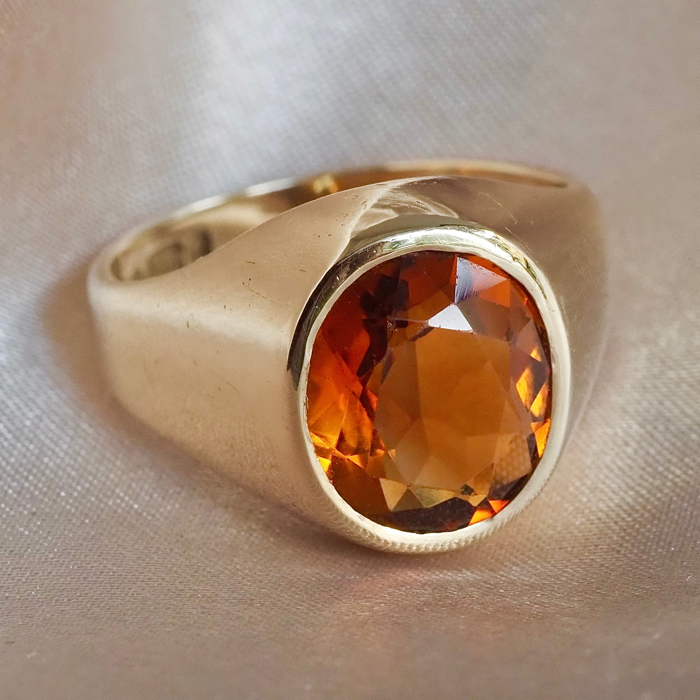 Vintage English Citrine 9k Gold Signet Ring