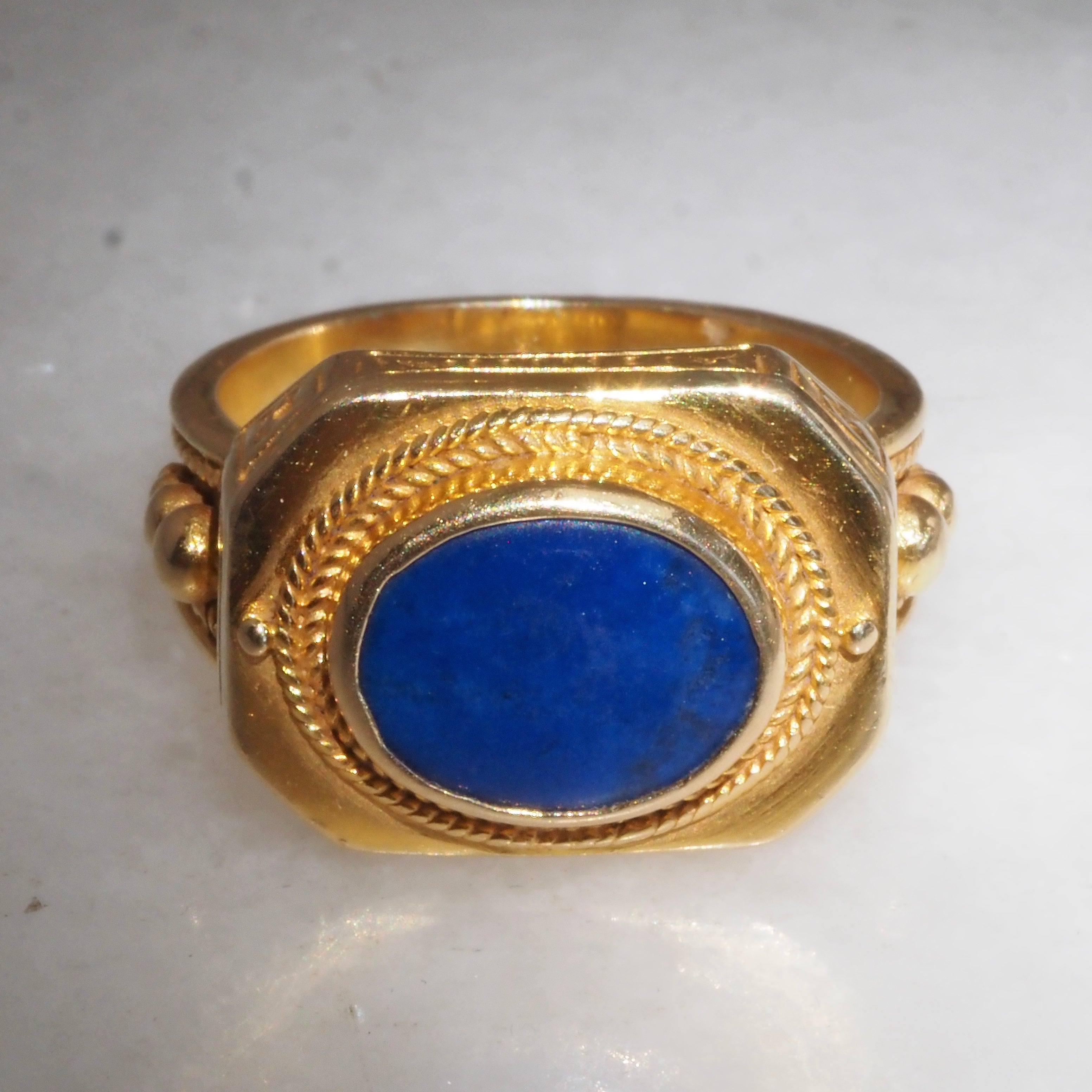 Vintage Greek Lapis 18K Gold Ring