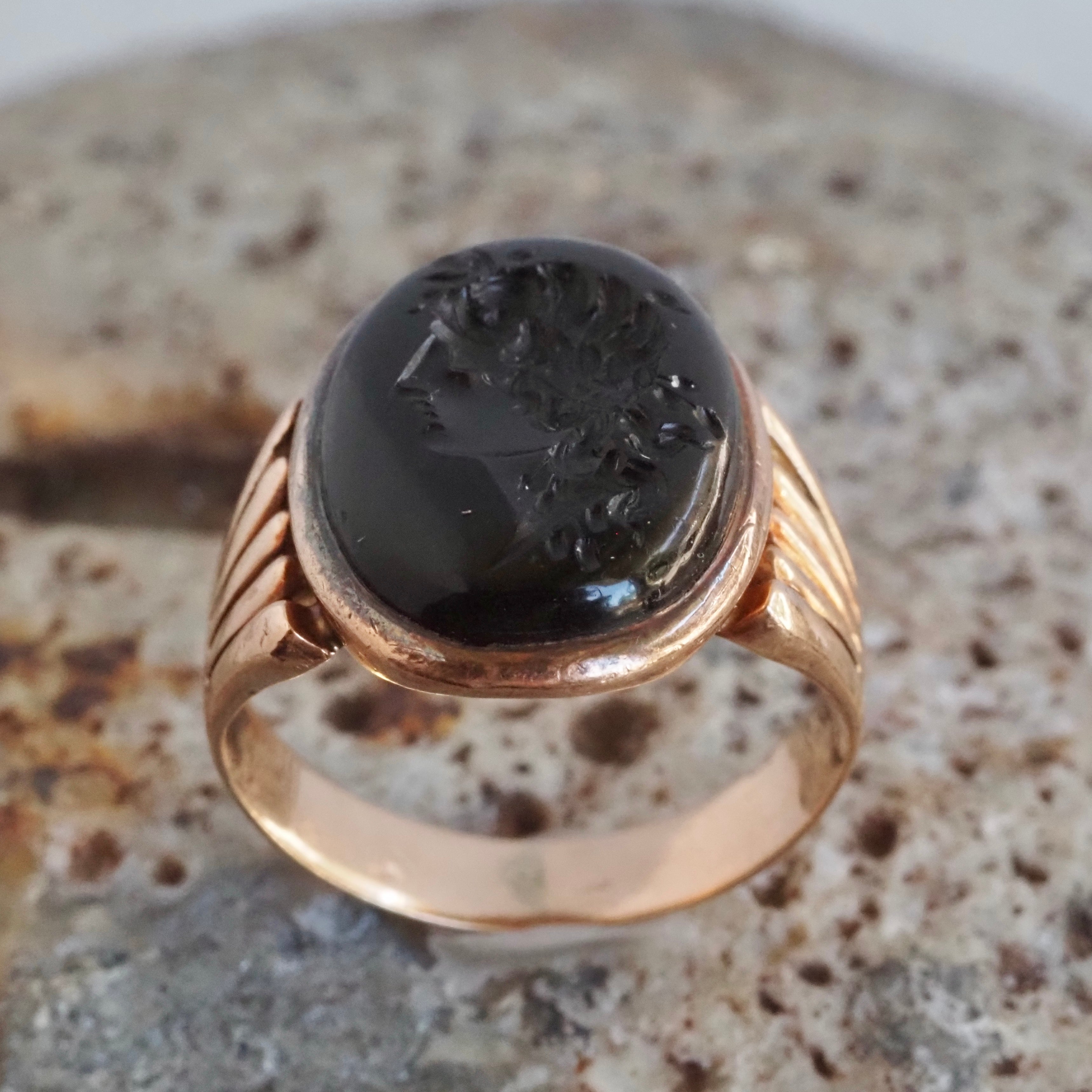 Antique Victorian 14k Rose Gold Artemis Intaglio Onyx Ring