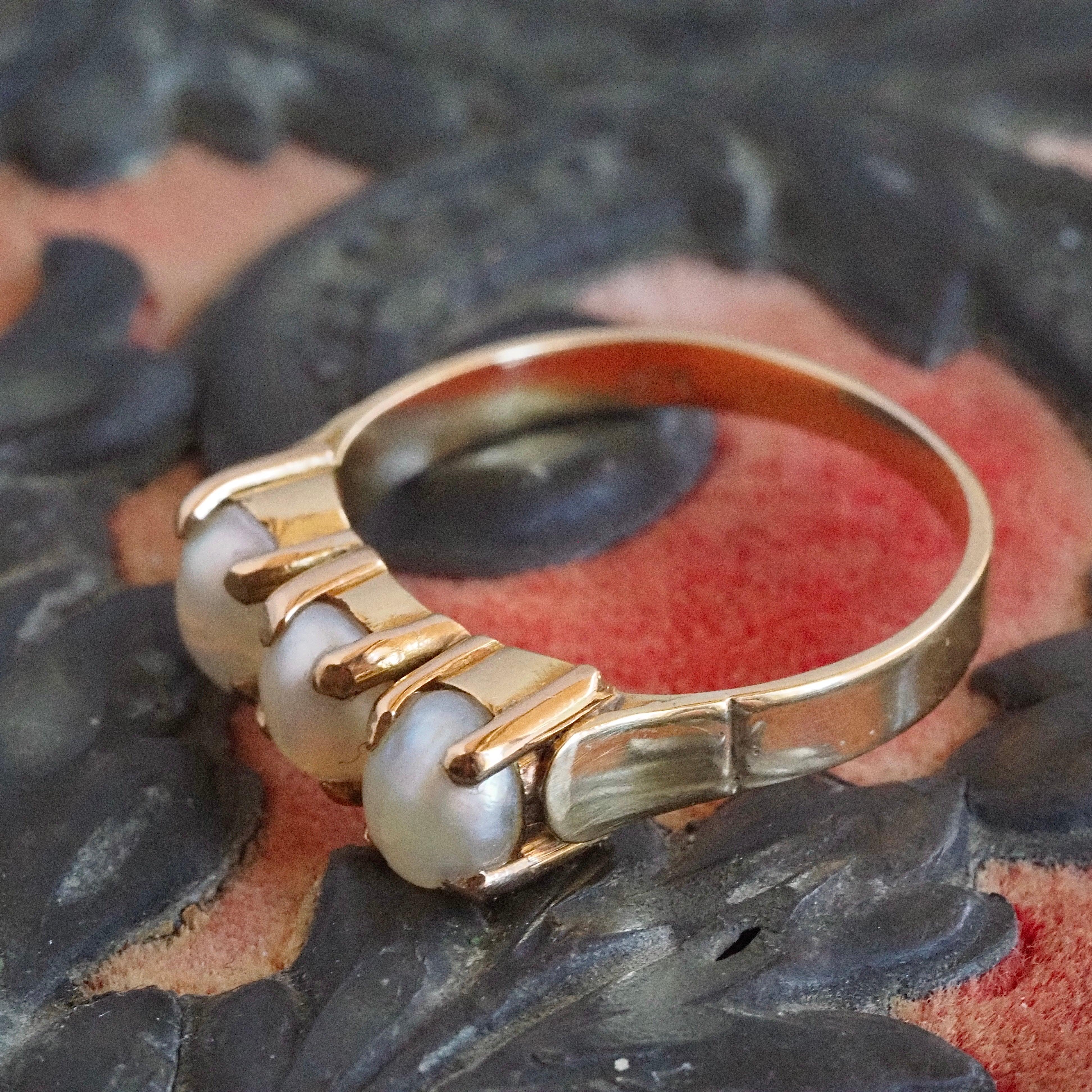 Vintage Baroque Pearl Trilogy 18k Gold Ring