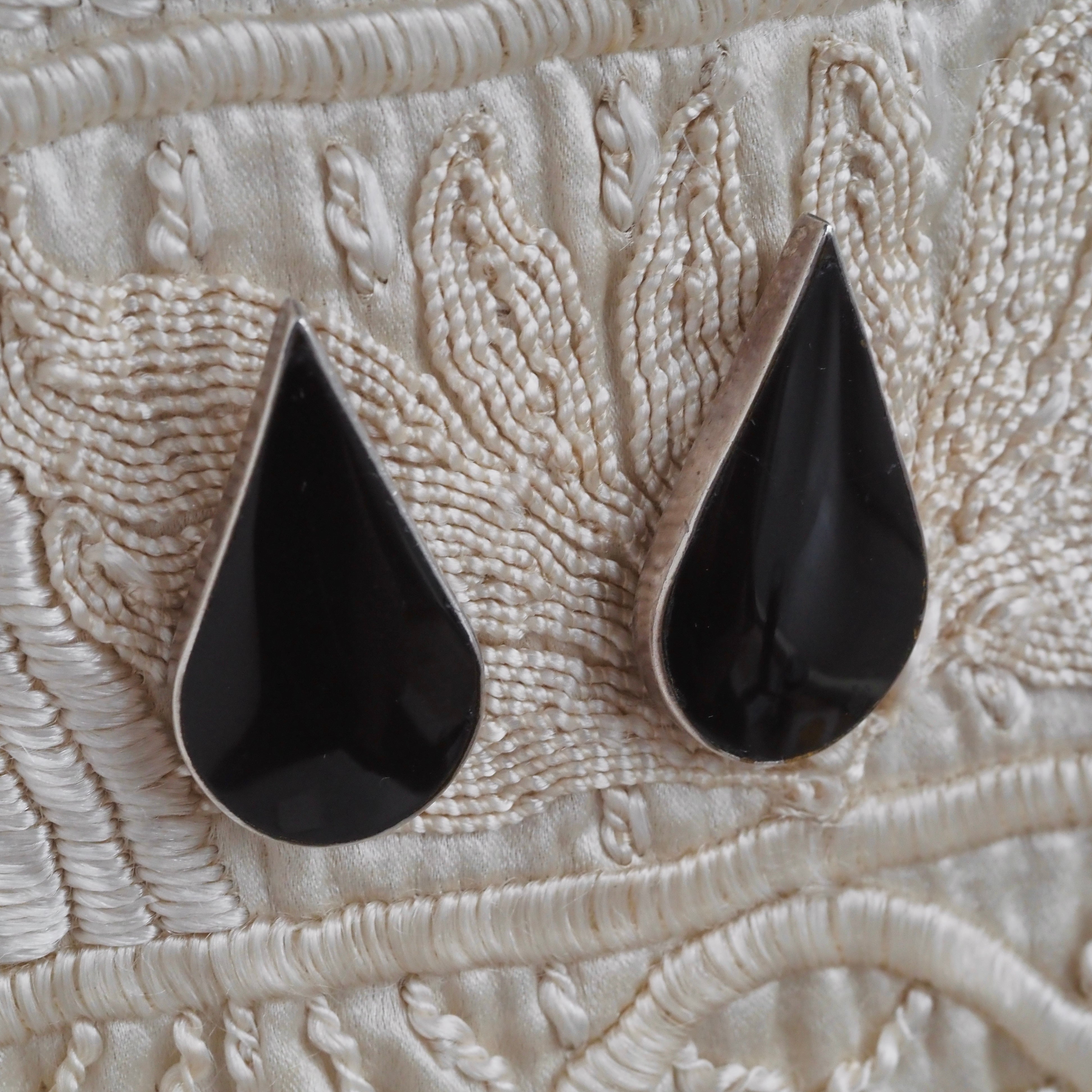 Vintage Taxco Onyx Sterling Silver Teardrop Earrings