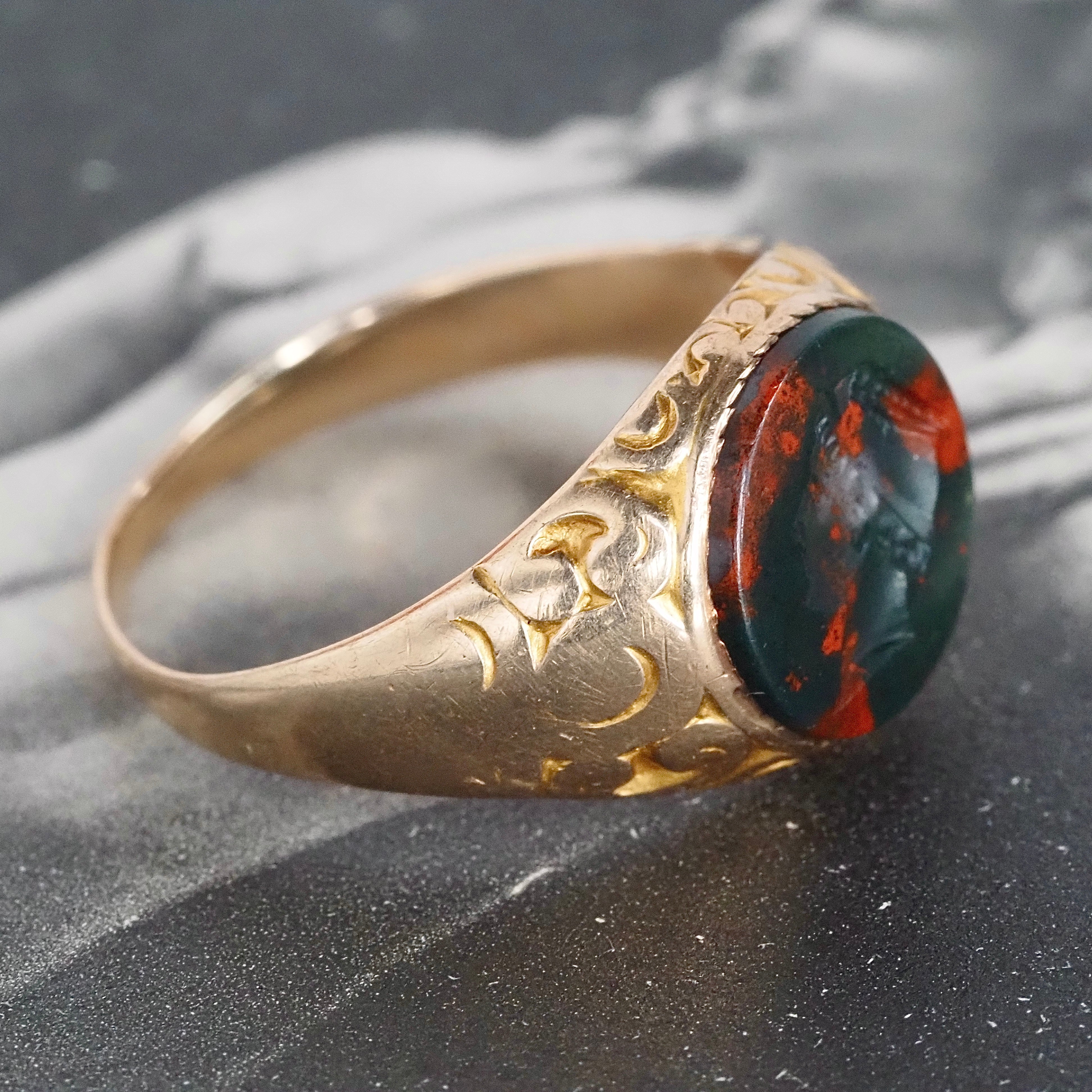 Antique Victorian Hermes/Mercury Intaglio Bloodstone 10k Gold Signet Ring