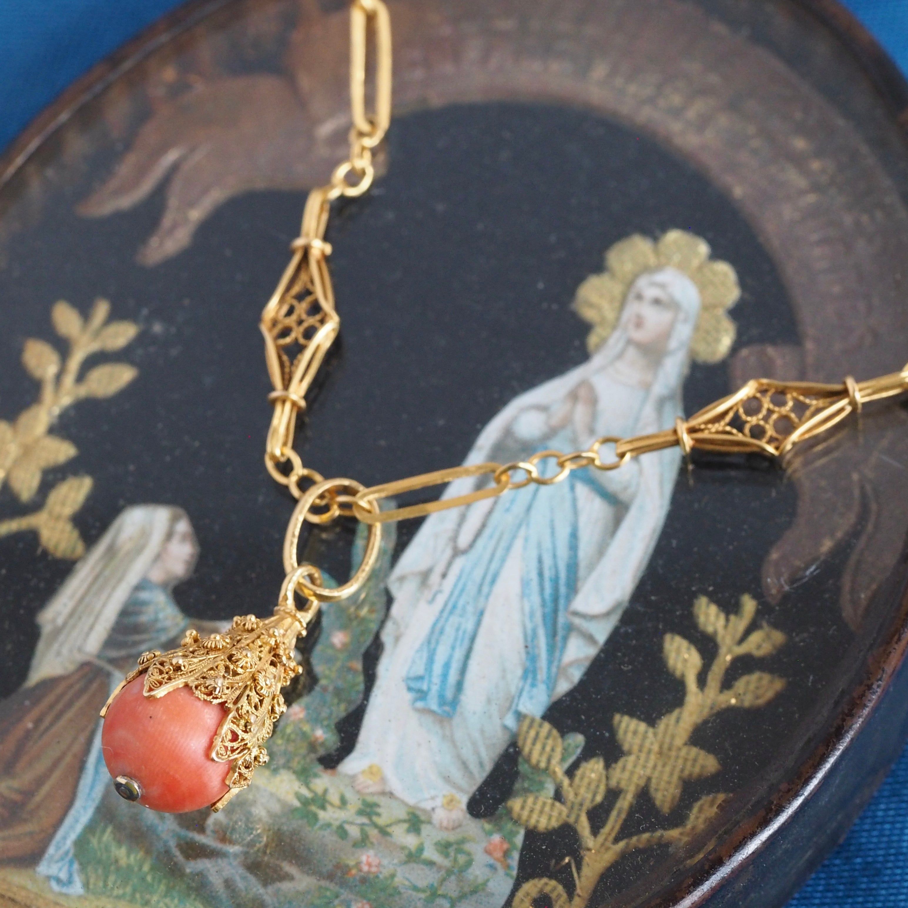 Antique Portuguese 19k Gold Filigree Coral Necklace