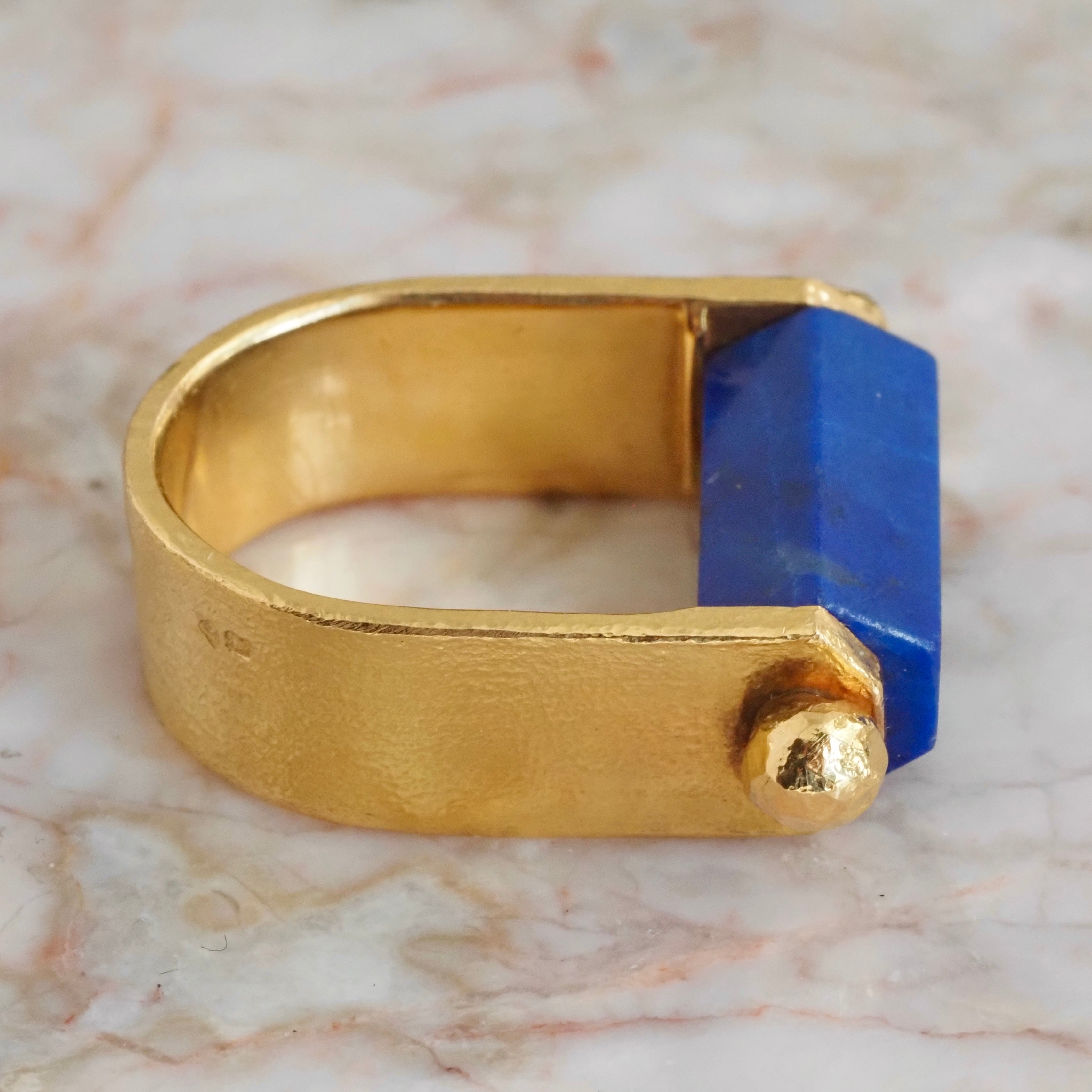 Vintage Portuguese Barrel Lapis 19k Gold Ring