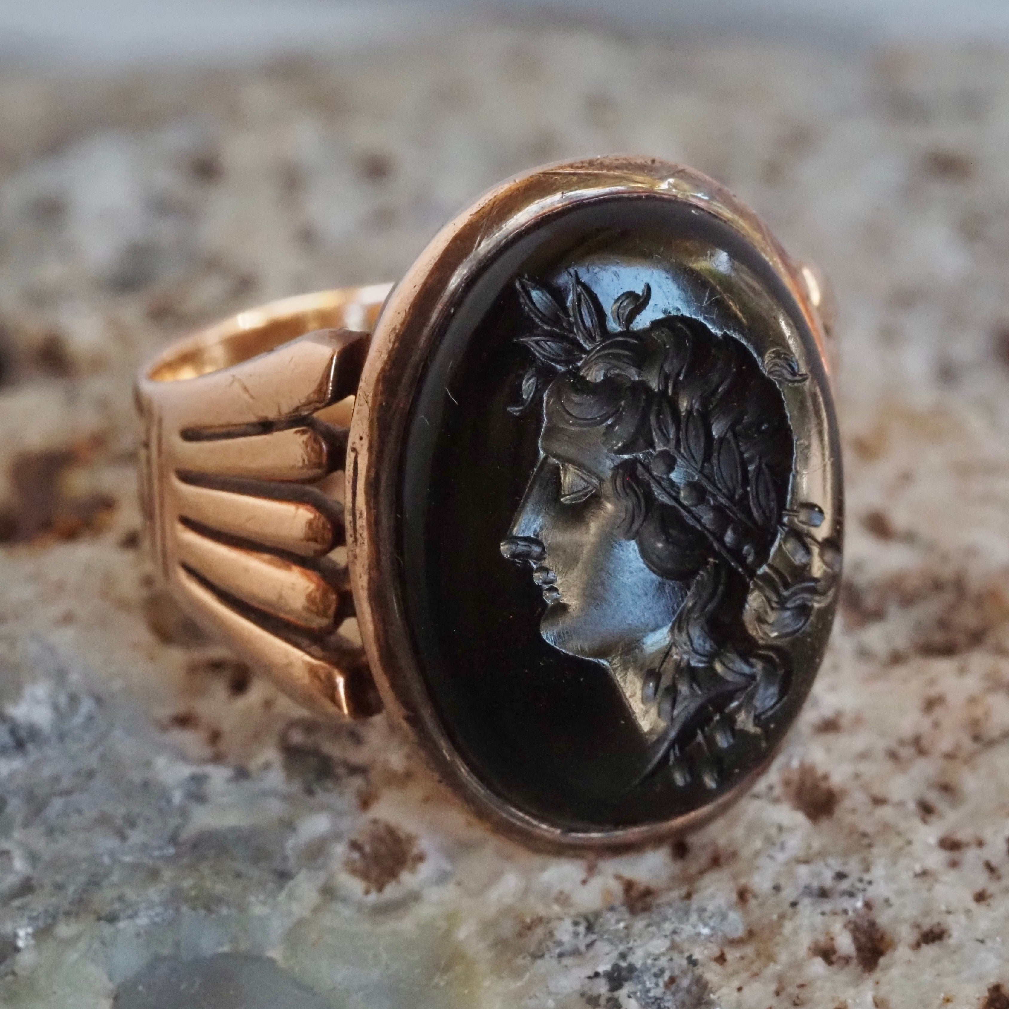 Antique Victorian 14k Rose Gold Artemis Intaglio Onyx Ring