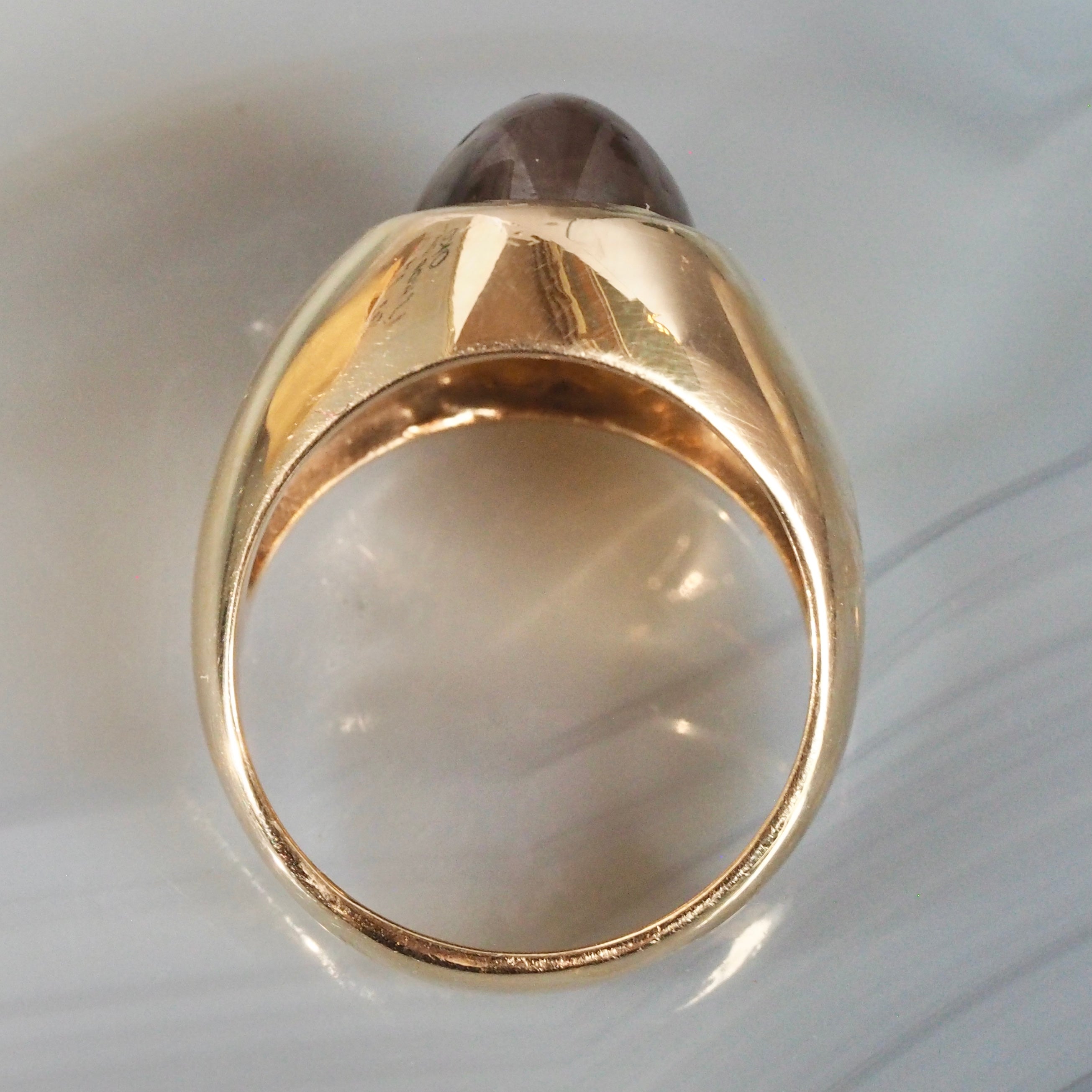 Vintage 10k Gold Black Star Sapphire Dome Ring