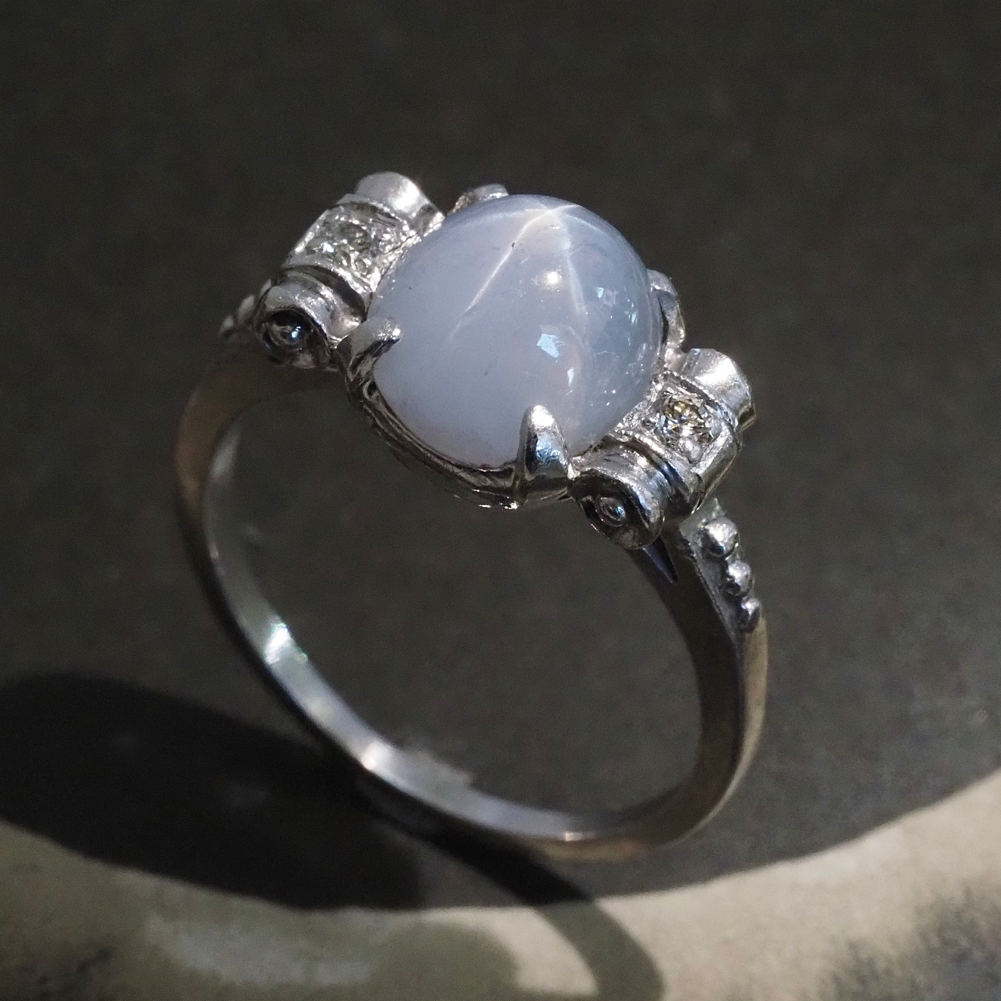 Vintage Mid-Century Platinum Natural Grey Blue Star Sapphire Ring