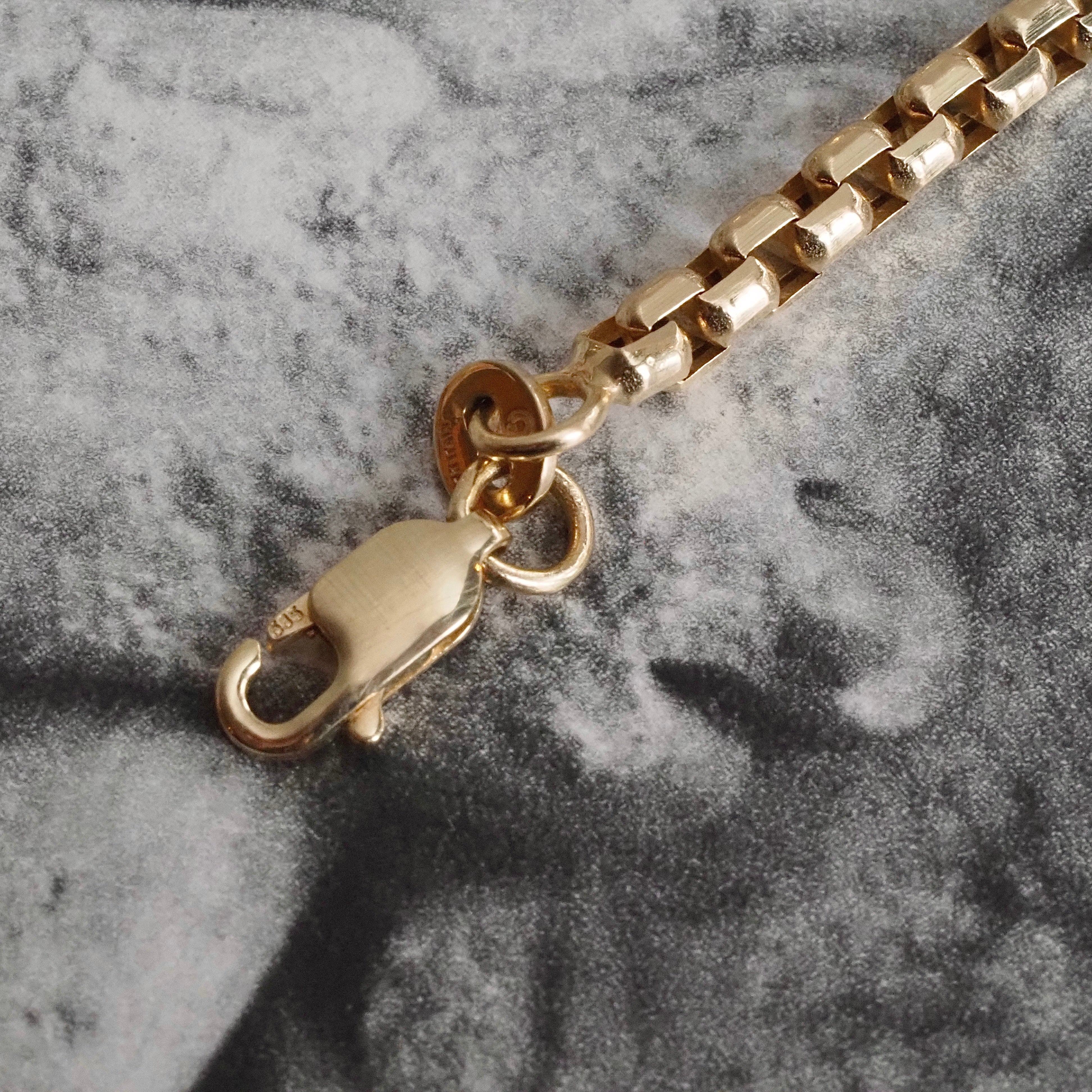 Italian 14k Gold Venetian Box Chain