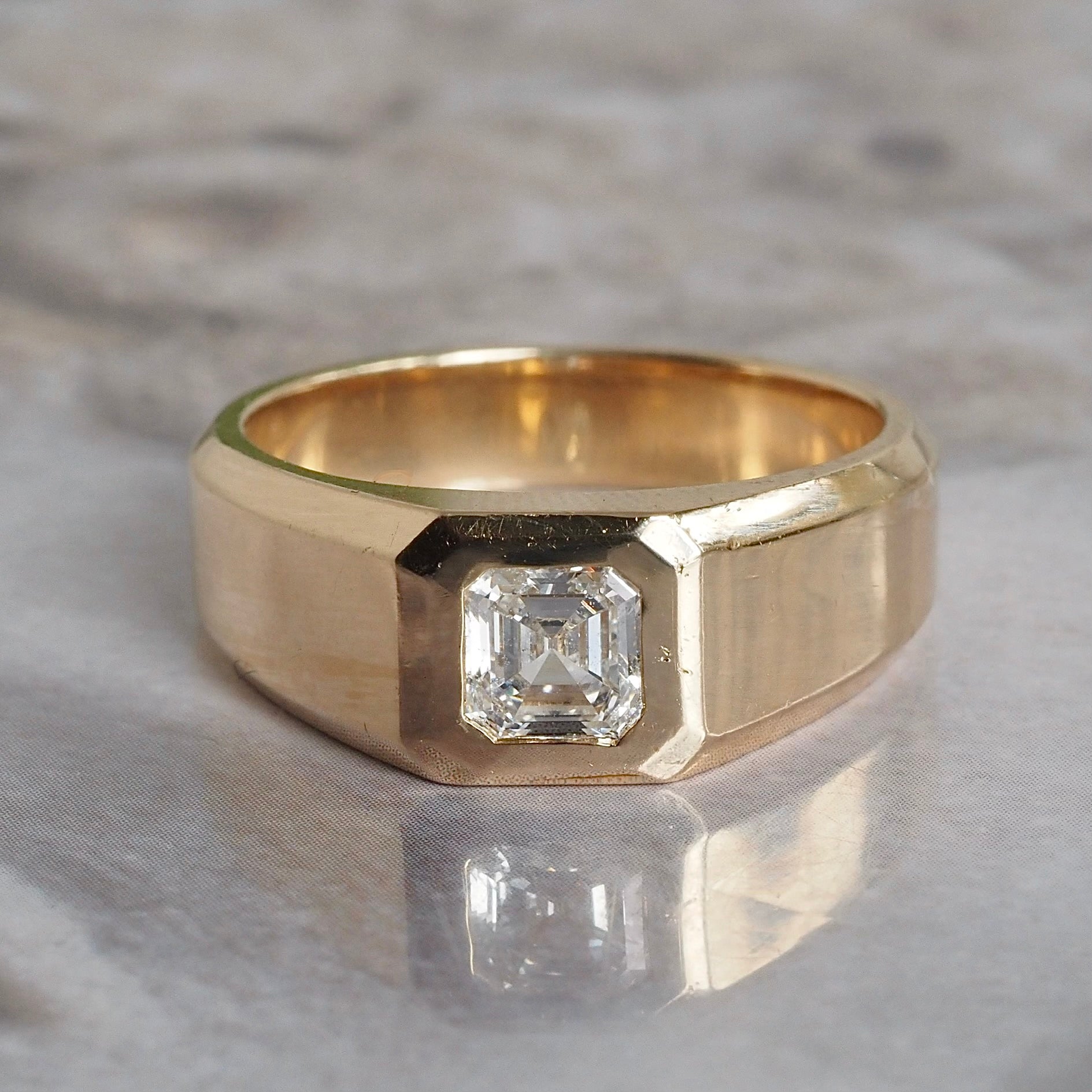 Emerald Cut Diamond 14k Gold Engagement Ring