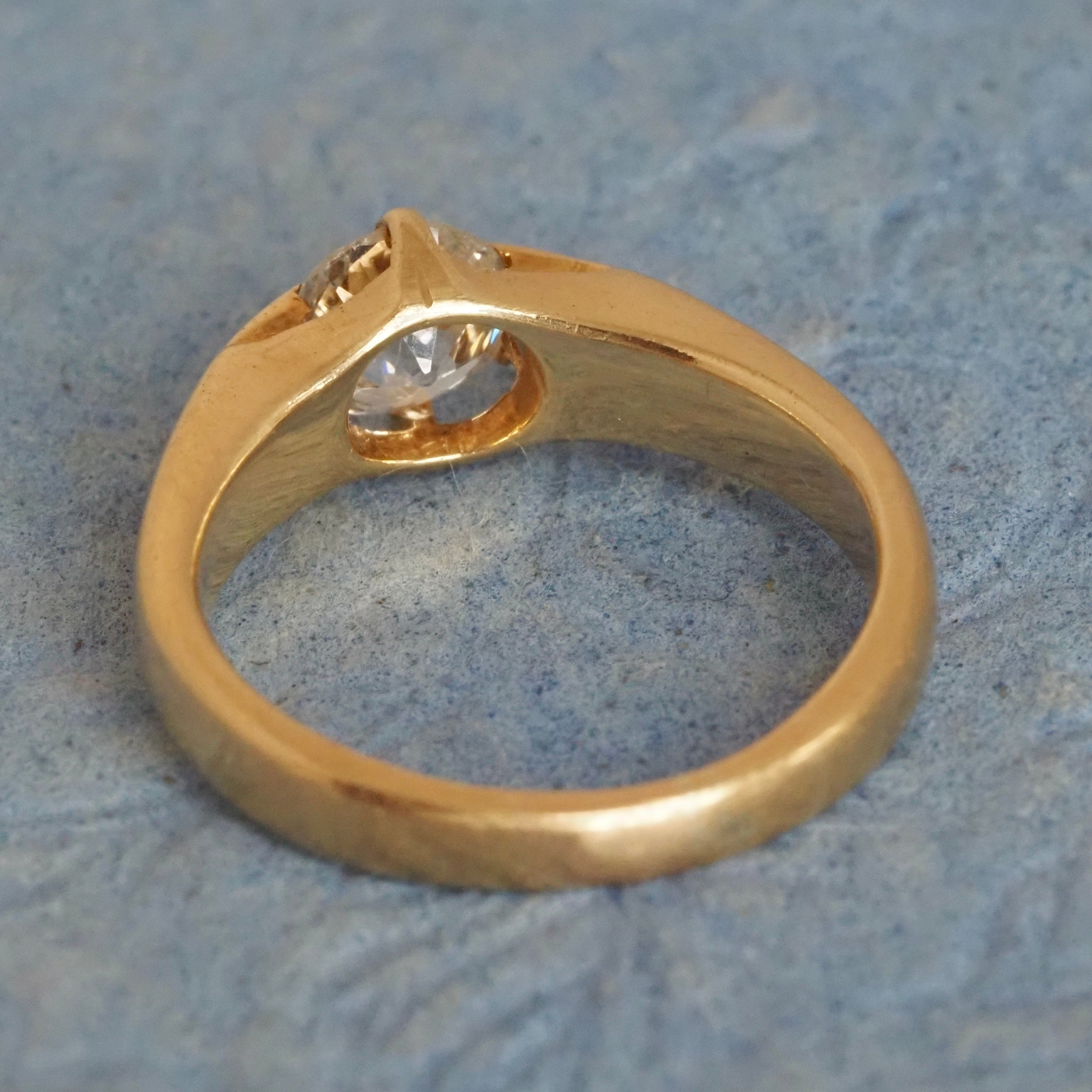 Antique Art Nouveau Old Mine Cut Diamond 18k Gold Engagement Ring