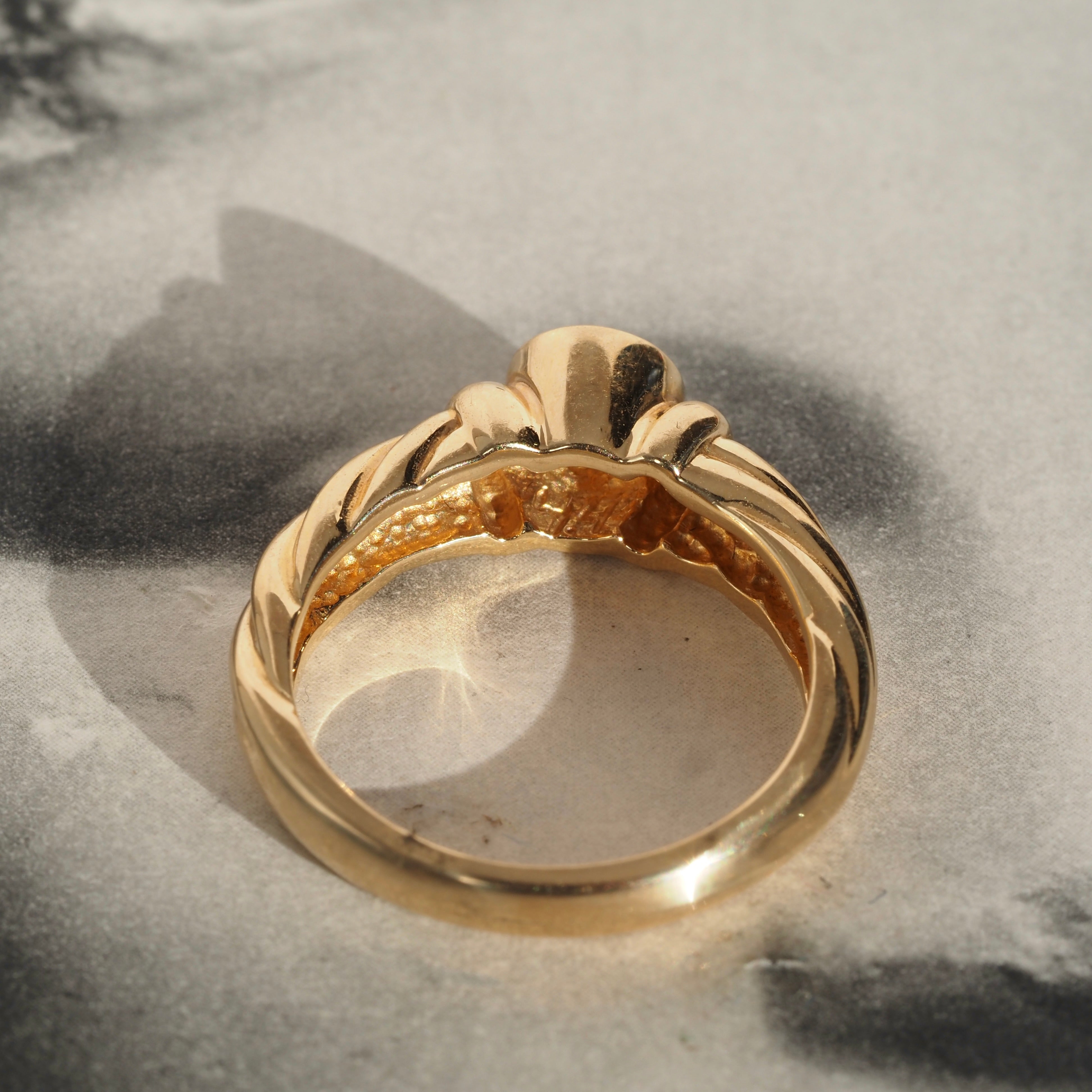 Vintage White Sapphire 14k Gold Ring