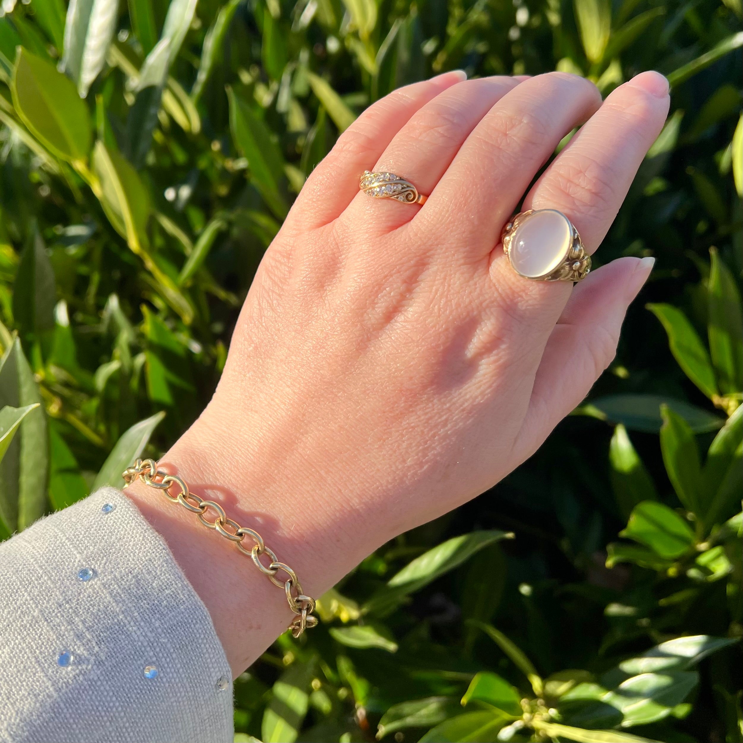 Vintage Floral 14k Gold Moonstone Ring