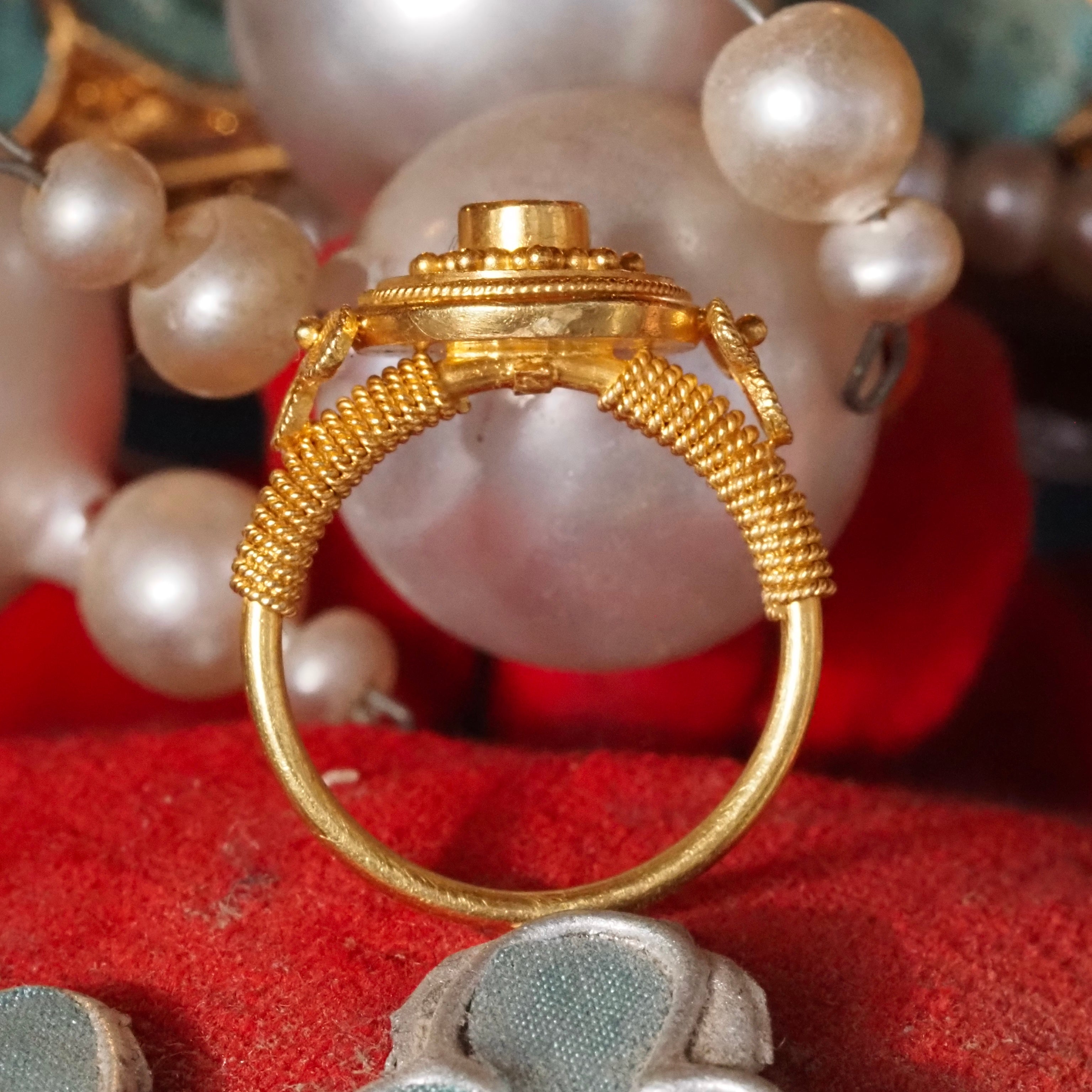 Vintage Greek Ancient Style 22k Gold Emerald Ring