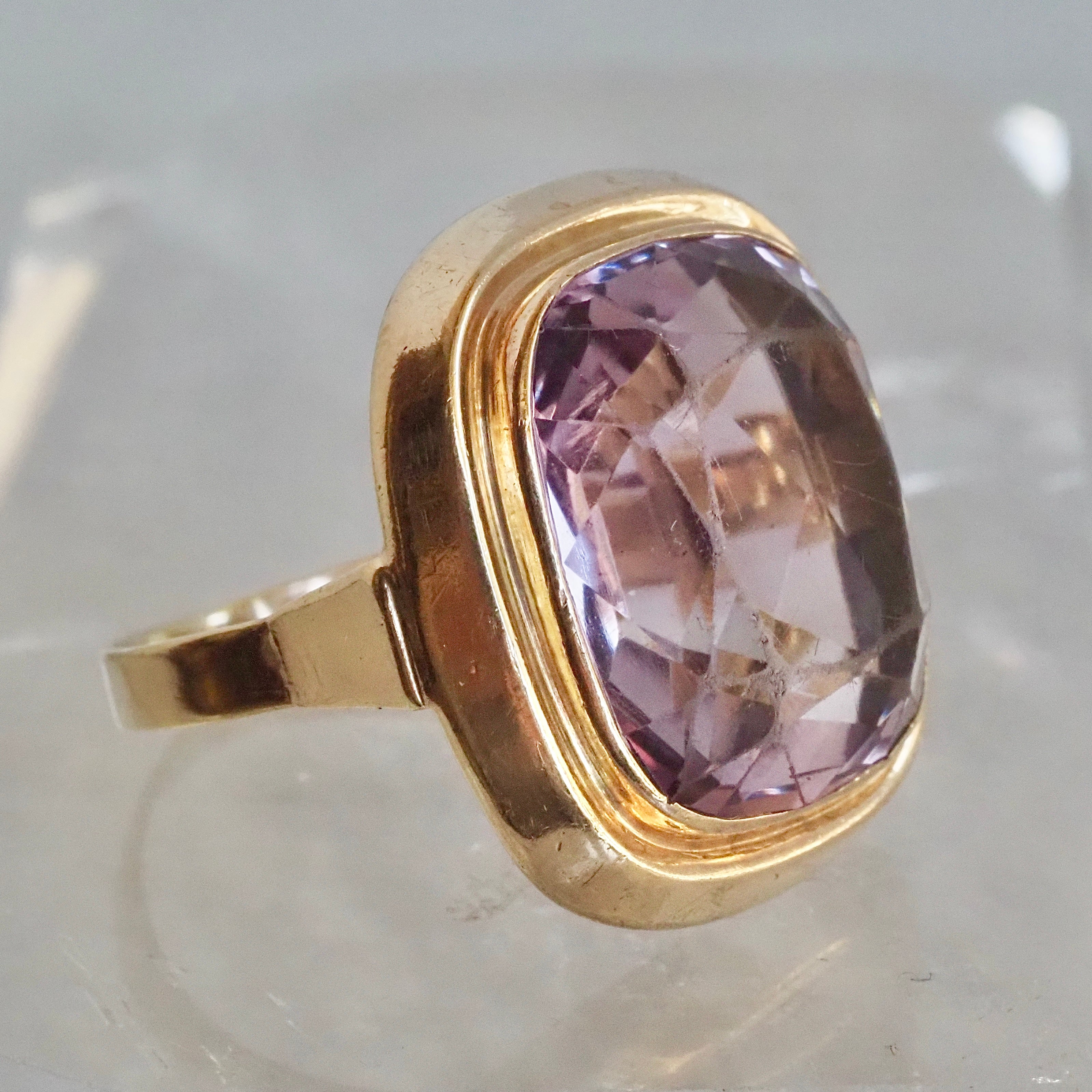 Vintage 1930s/1940s 8k Gold Amethyst Ring