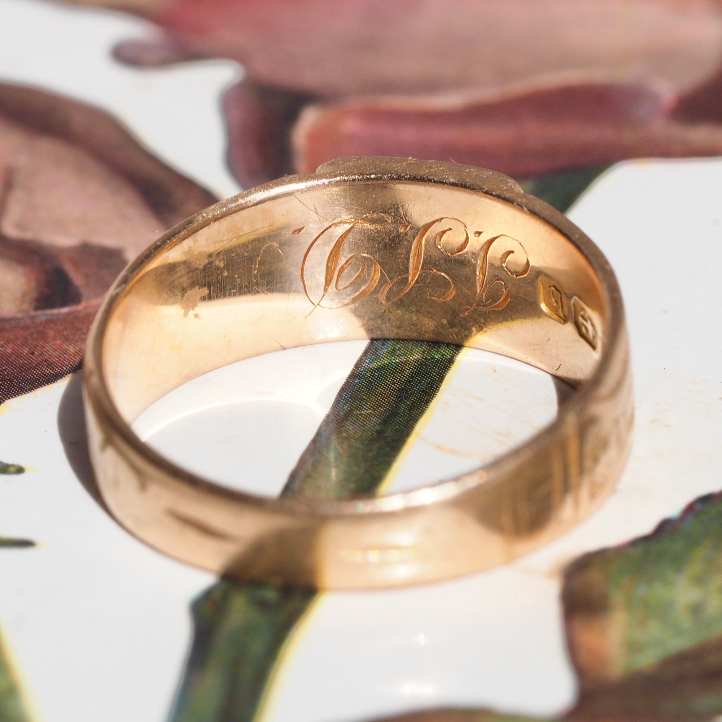 Antique Victorian English c. 1876 18k Gold Floral Signet Ring