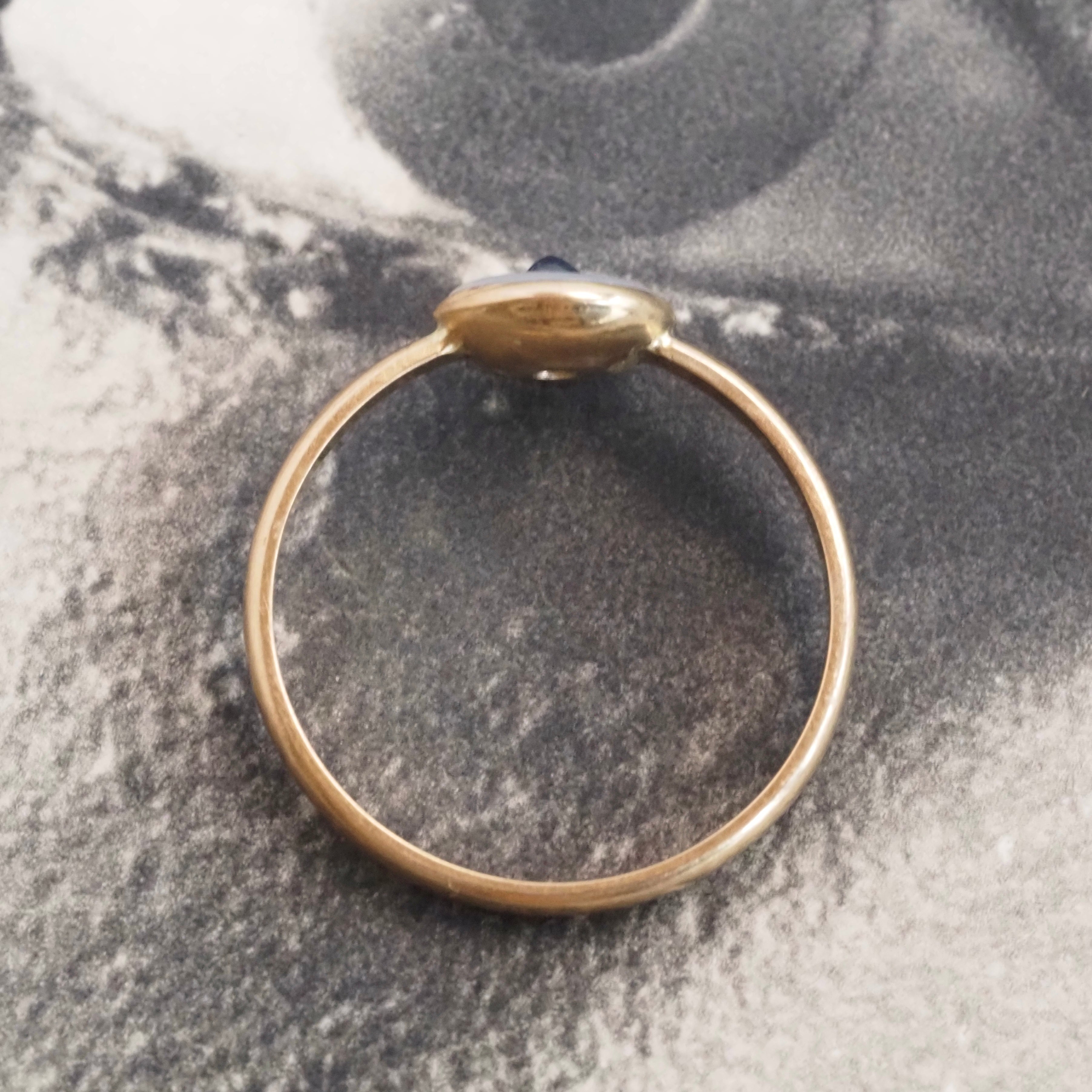 Vintage Sapphire Mother Of Pearl 14k Gold Ring