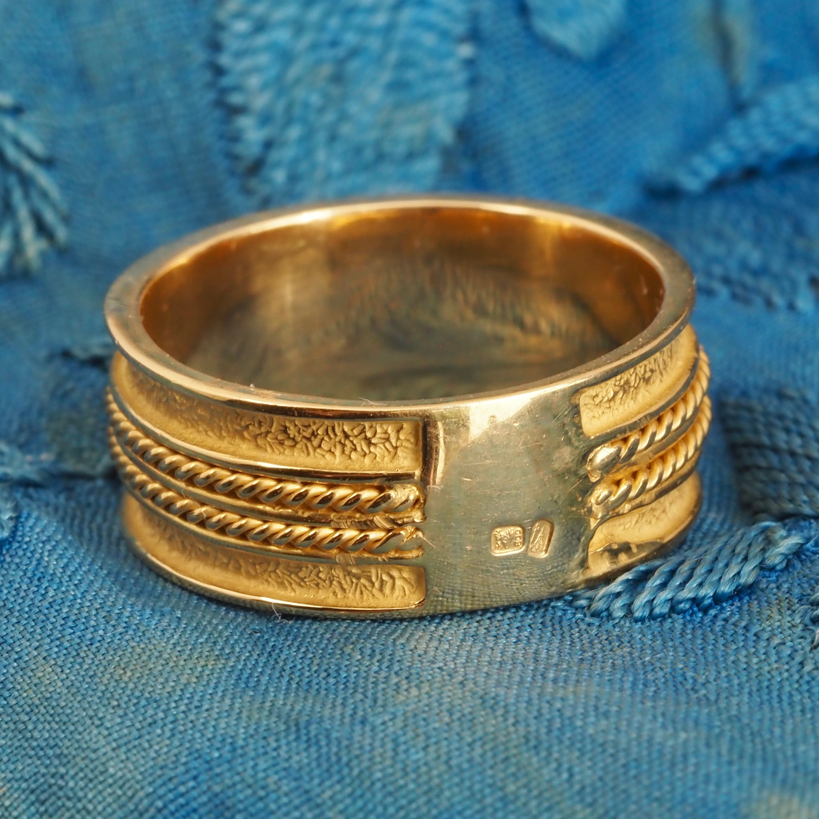 Vintage Portuguese Wide Rope 19k Gold Ring