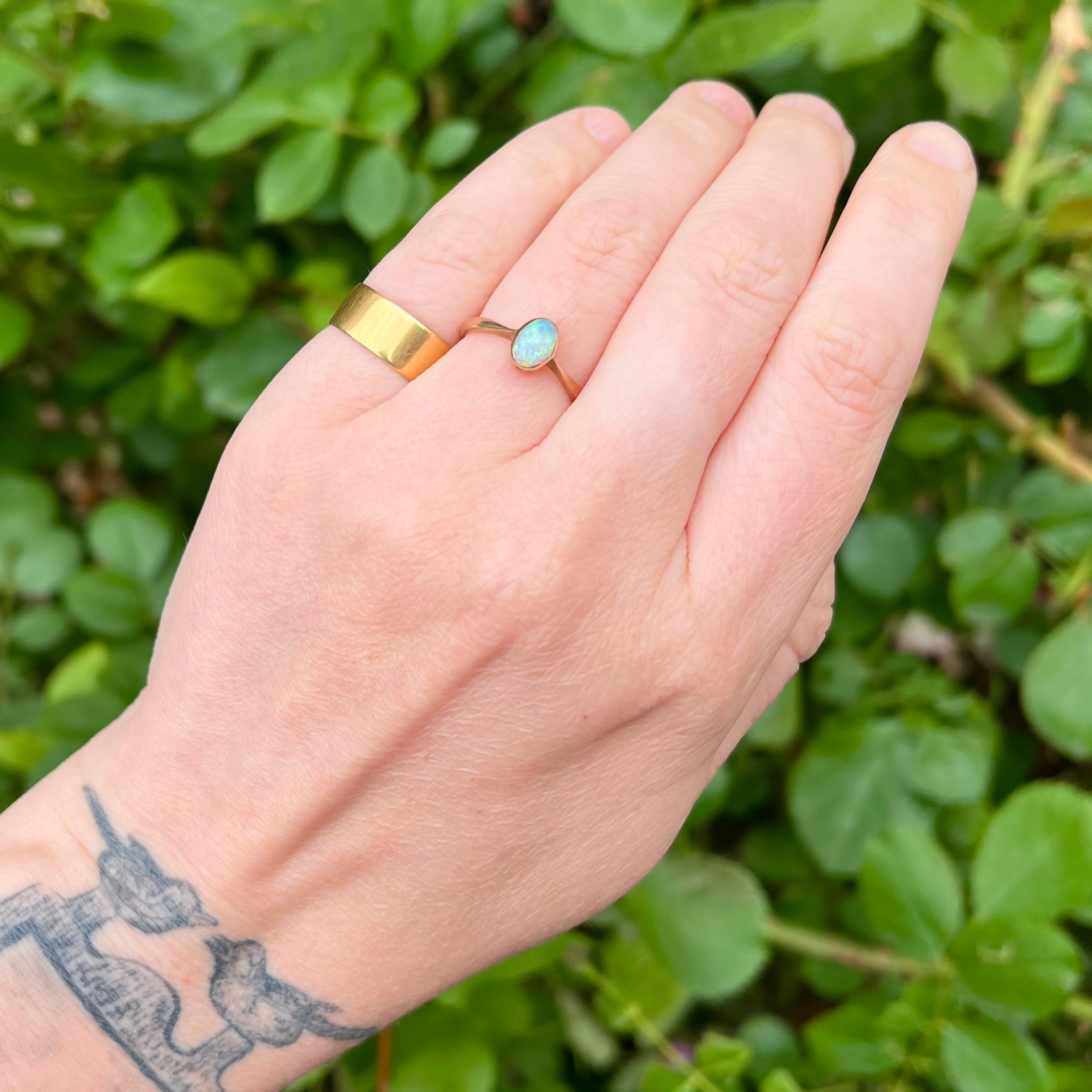 Antique Edwardian 9k Gold Opal Ring