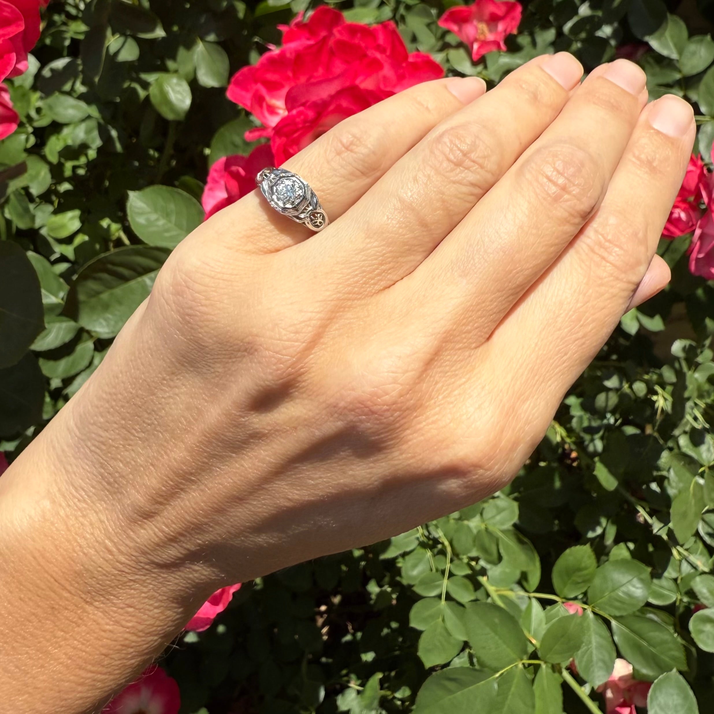 Art Deco Old European Cut Diamond 18k White Gold Engagement Ring