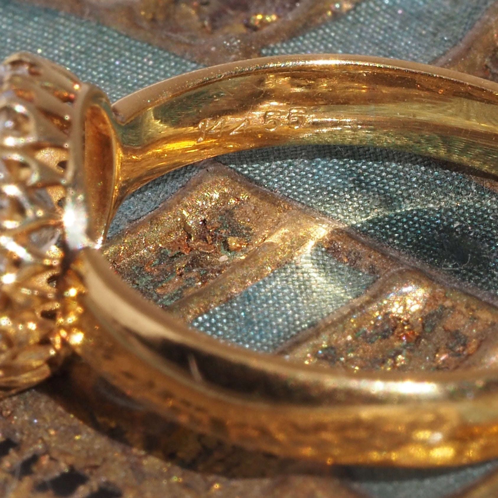 Antique Victorian Old Mine Cut Diamond Cluster 18k and 22k Gold Engagement Ring