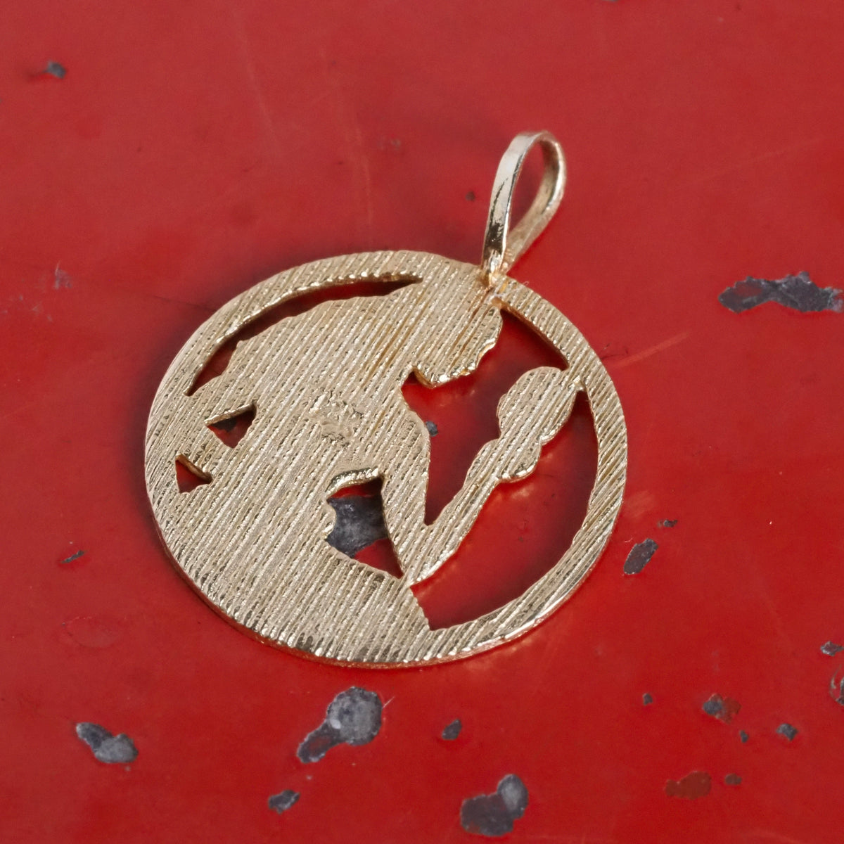 Vintage 14k Gold Virgo Charm Pendant